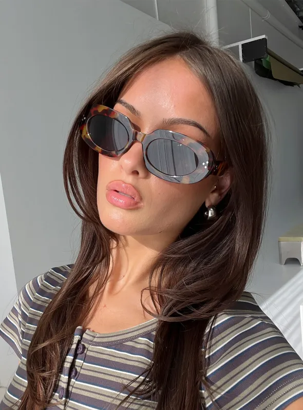Best Shot Oval Sunglasses Tort / Black sold by Princess Polly