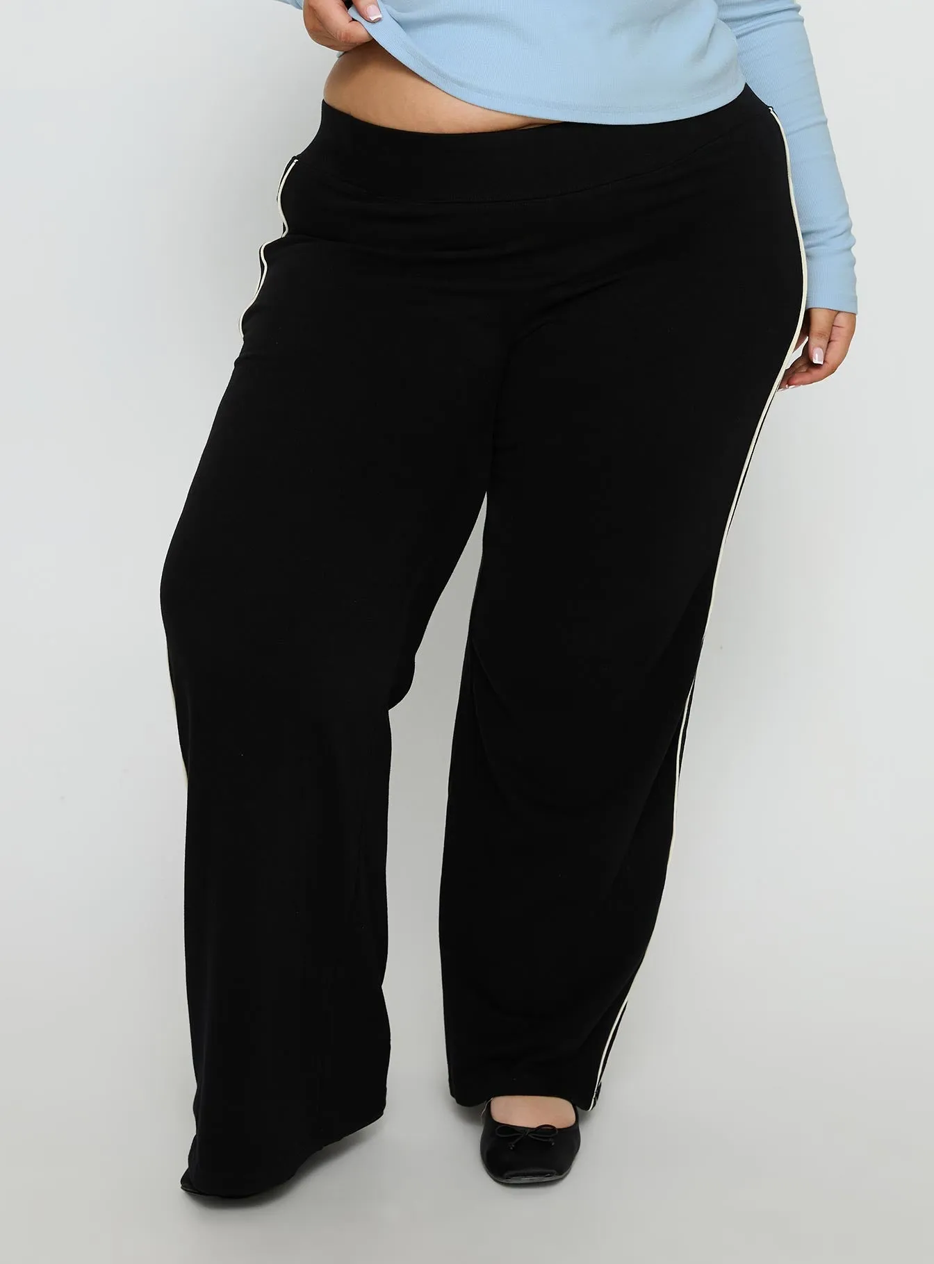 Ascenda Straight Leg Track Pant Black Curve sold by Princess Polly product image thumbnail 2