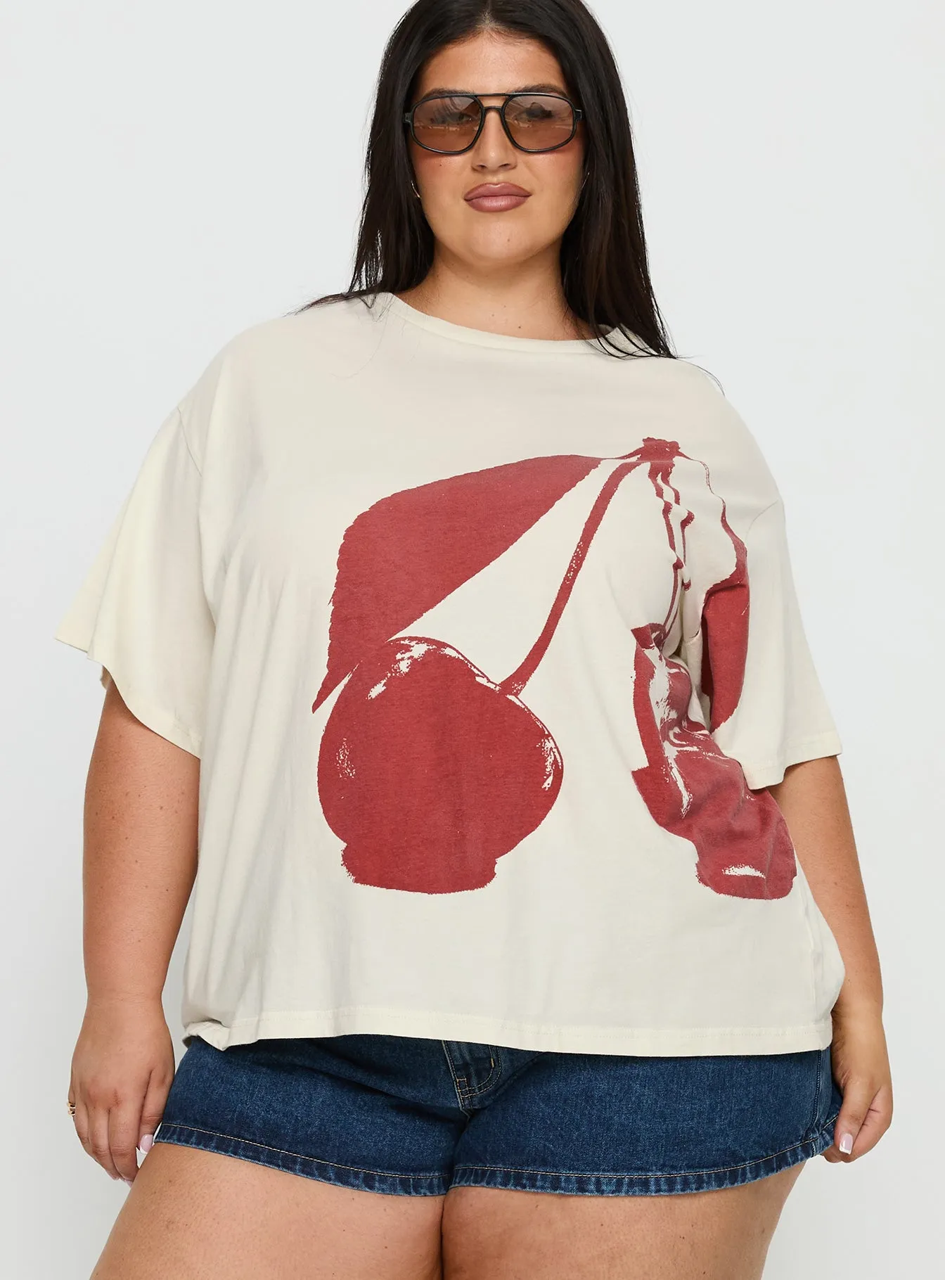 Cherrie Amore Oversized Tee White Curve sold by Princess Polly product image thumbnail 2
