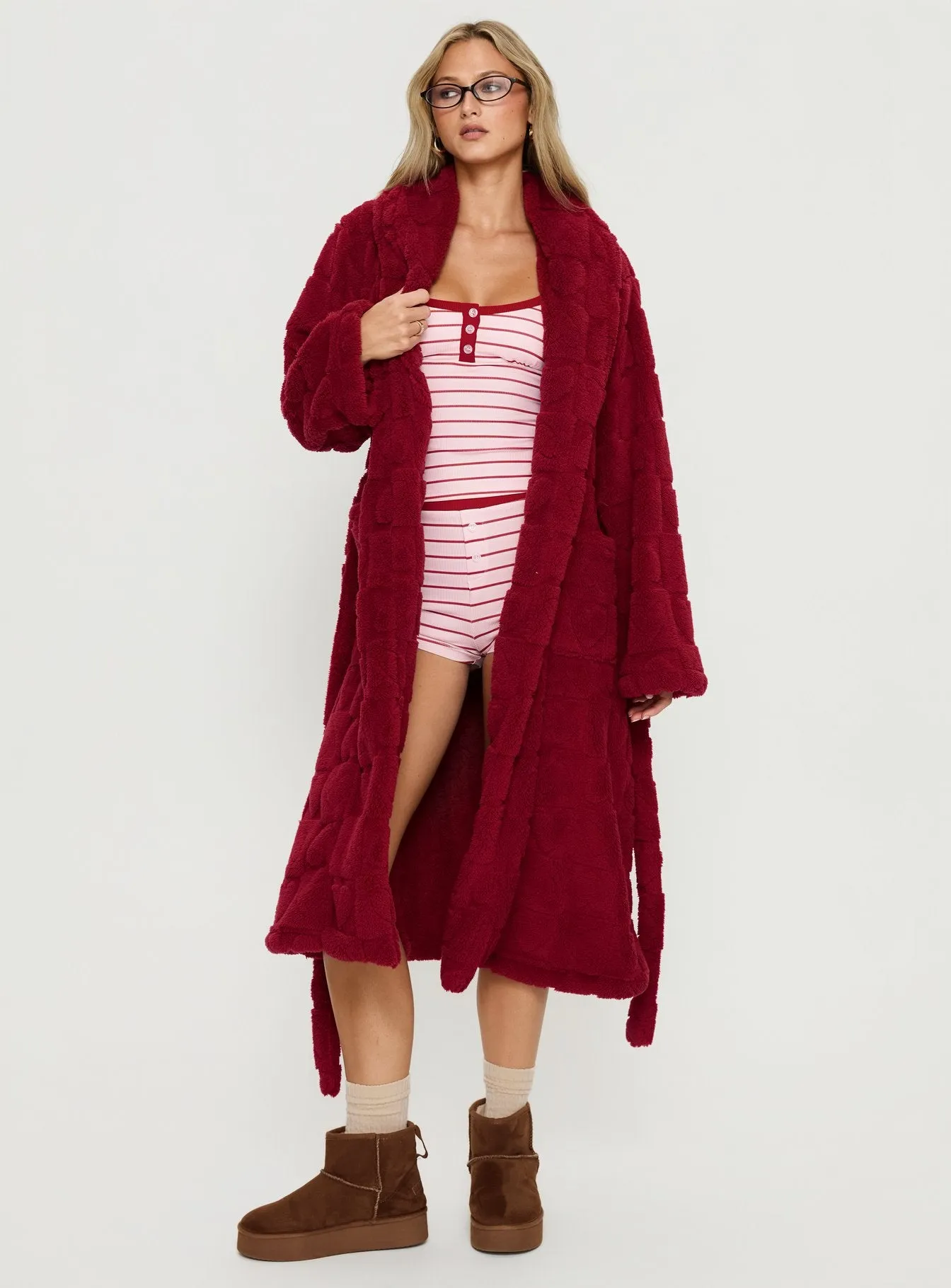 Soothe Bath Robe Burgundy sold by Princess Polly product image thumbnail 2