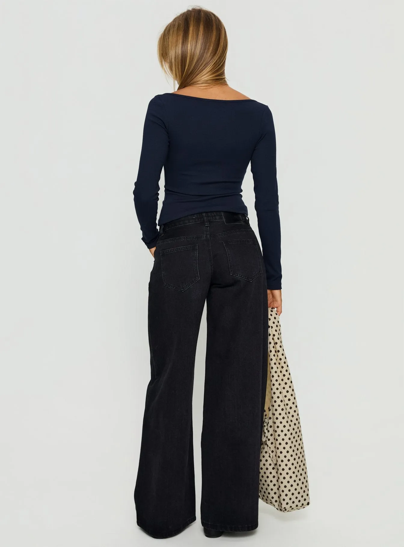 Supercut Low Rise Baggy Pleat Jeans Washed Black sold by Princess Polly product image thumbnail 4