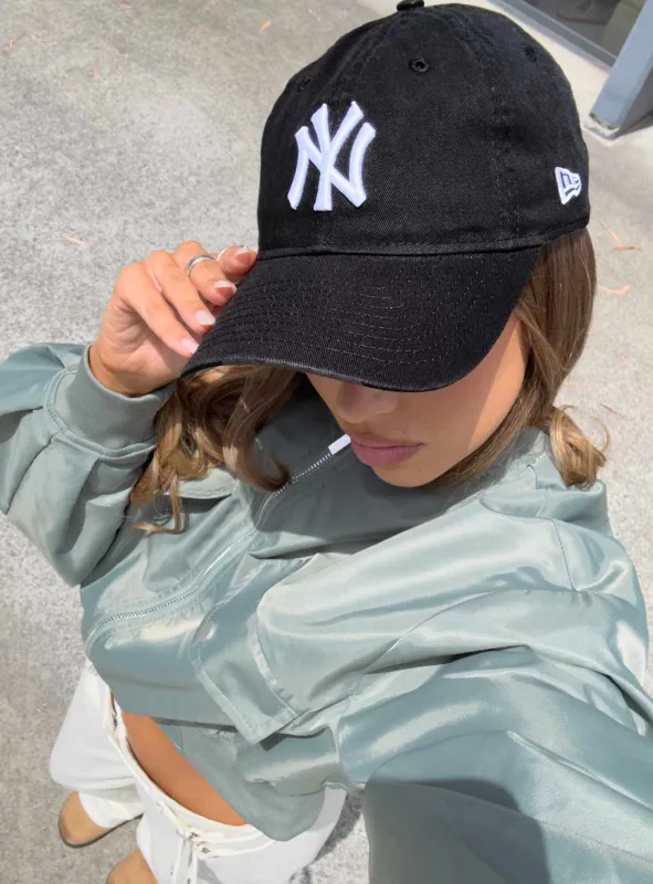 New York Mets 9twenty Hat Black sold by Princess Polly
