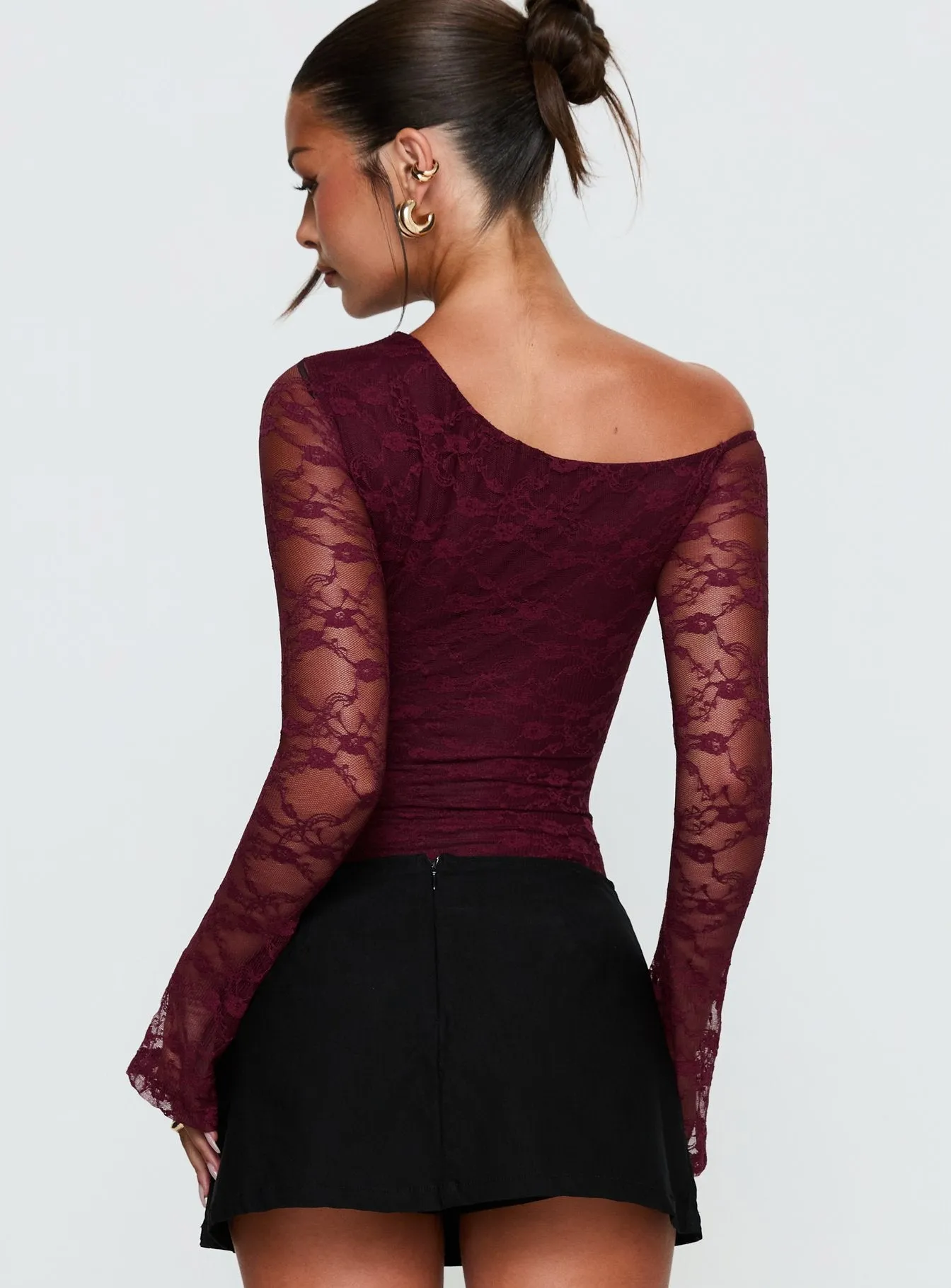 Macaria Long Sleeve Lace Bodysuit Red sold by Princess Polly product image thumbnail 4