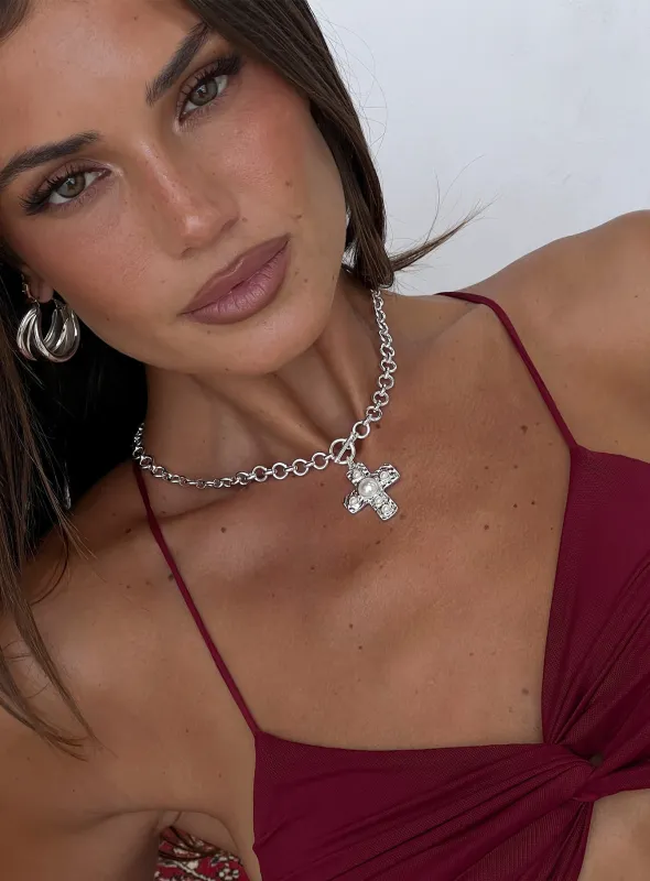 Putney Chunky Necklace Silver sold by Princess Polly