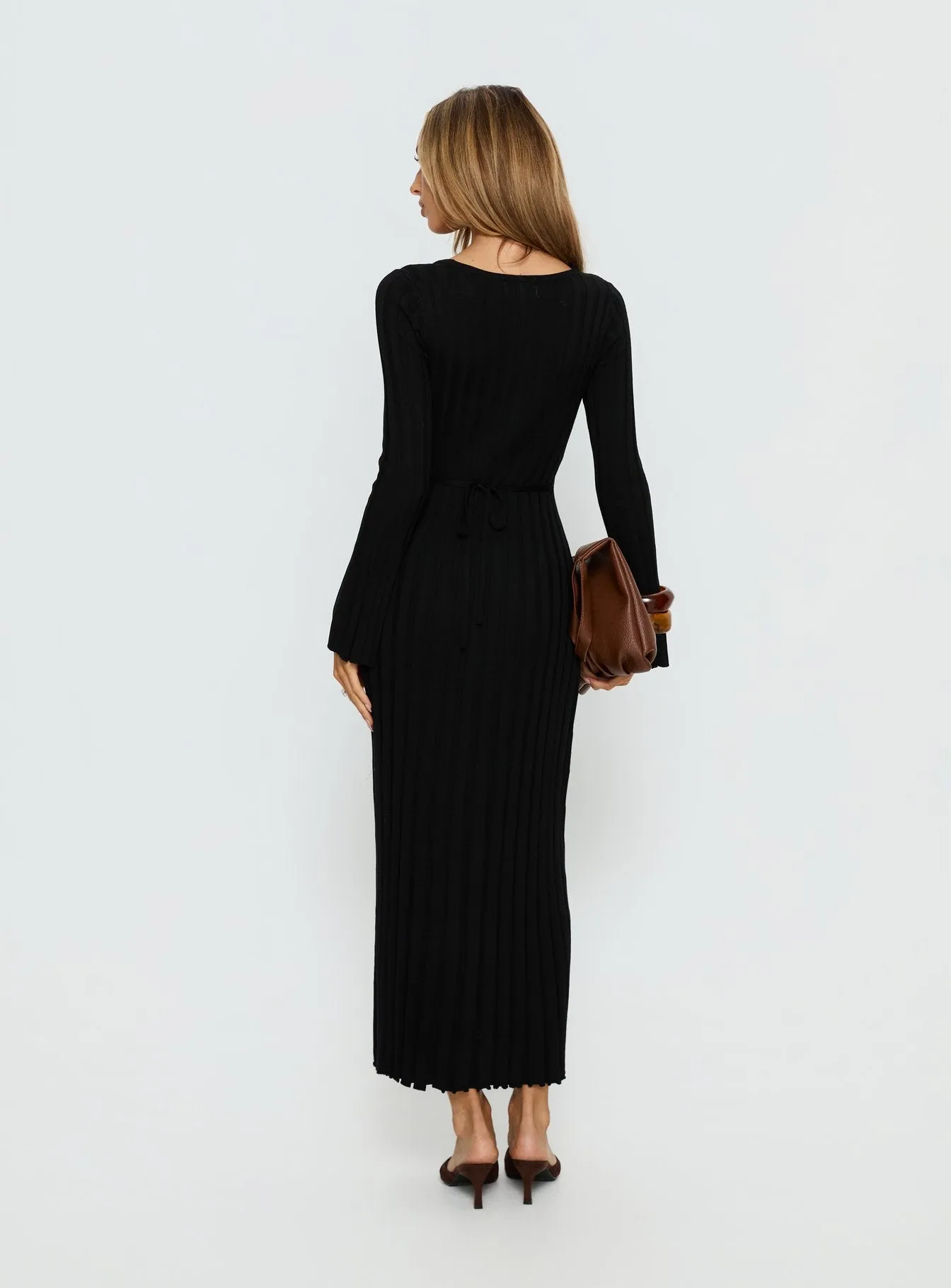 Gratuita Long Sleeve Rib Maxi Dress Black sold by Princess Polly product image thumbnail 4