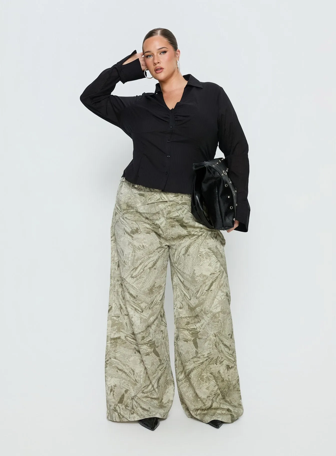 Elowenn Long Sleeve Top Black Curve sold by Princess Polly product image thumbnail 3