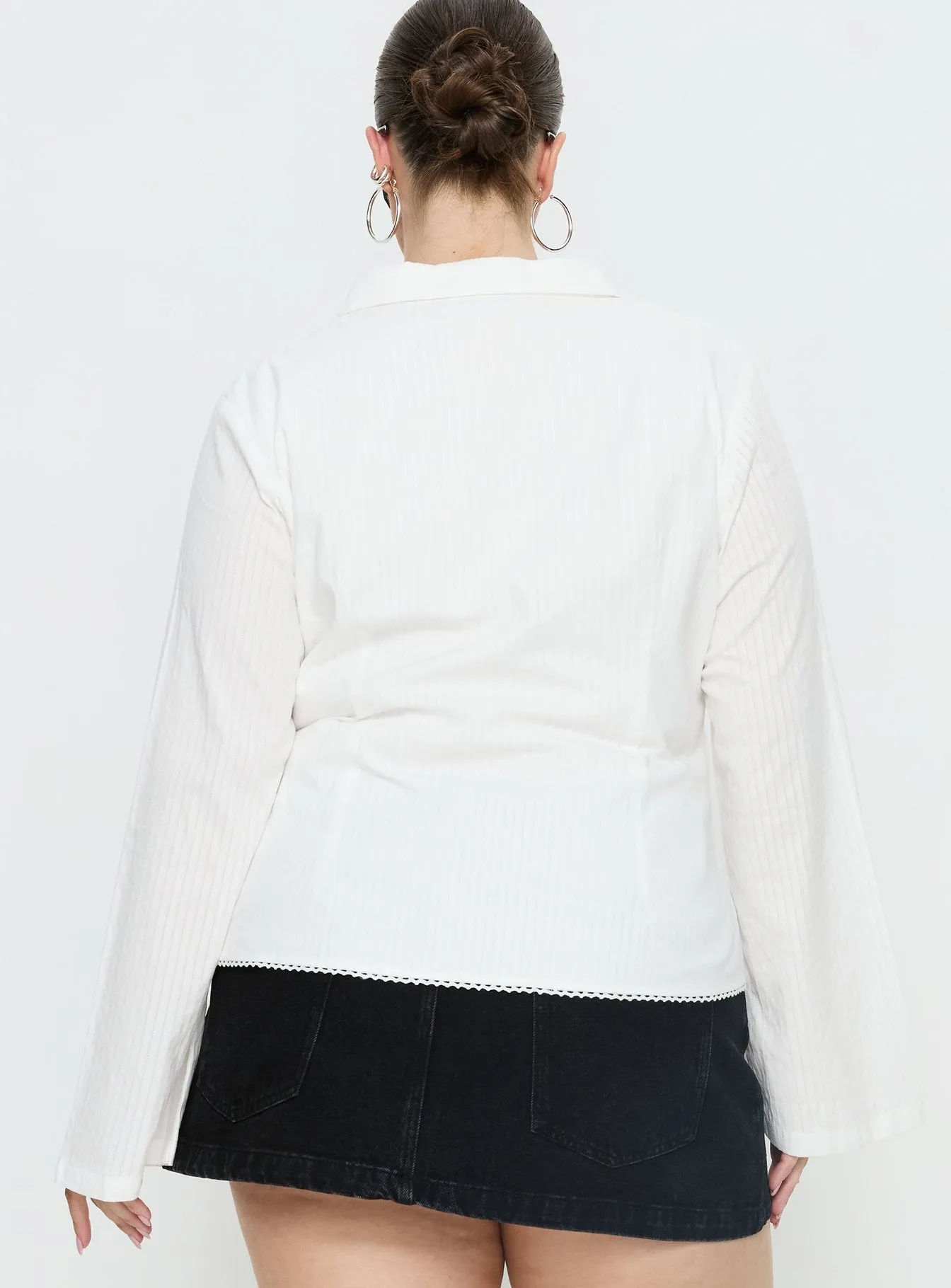 Emersonne Button Up Top White Curve sold by Princess Polly product image thumbnail 5