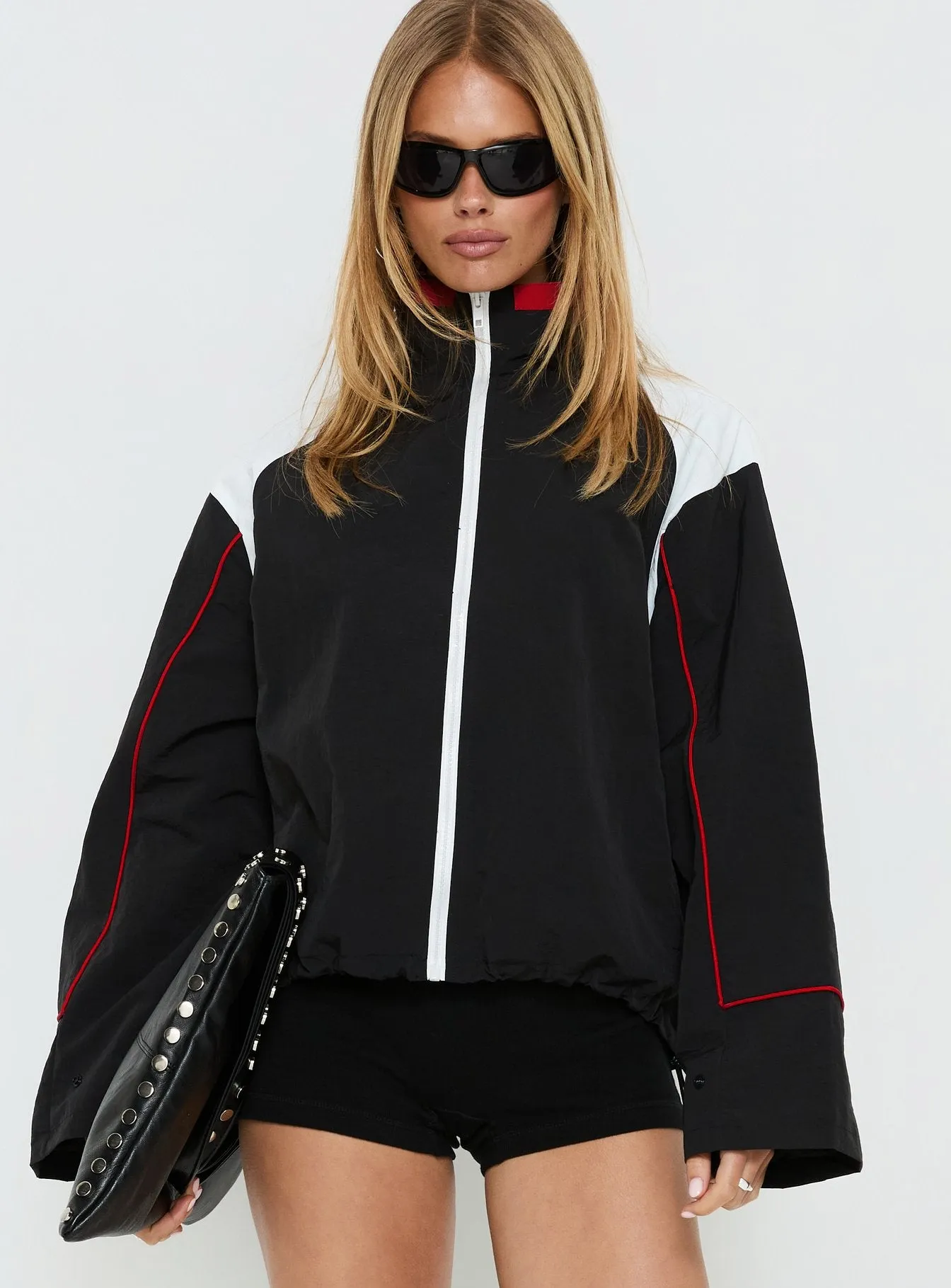 Shoreline Windbreaker Noir / White sold by Princess Polly product image thumbnail 2