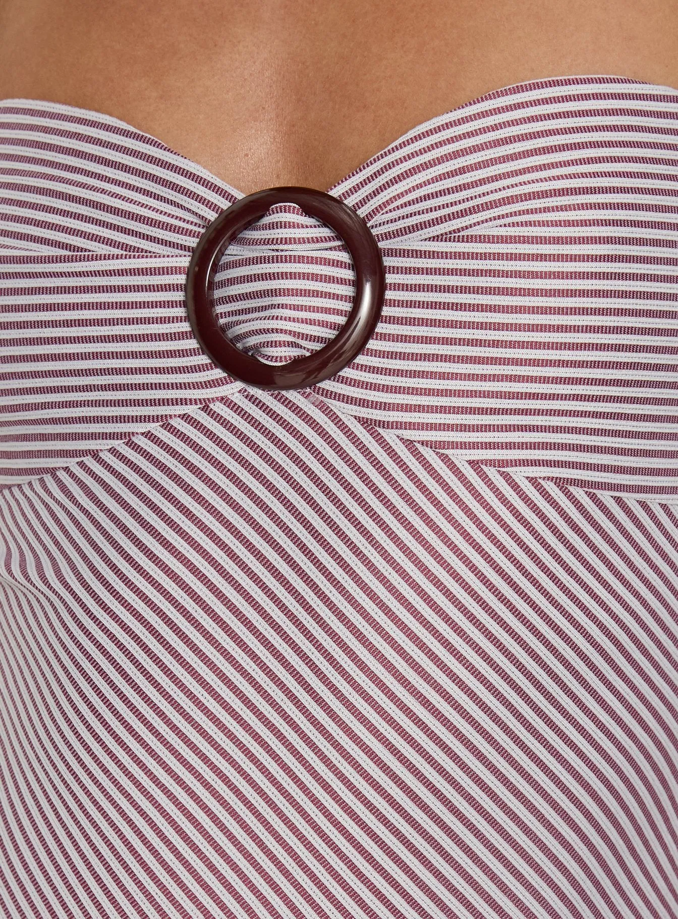 Sunbathing Hardware Detail Bodysuit Pink sold by Princess Polly product image thumbnail 5