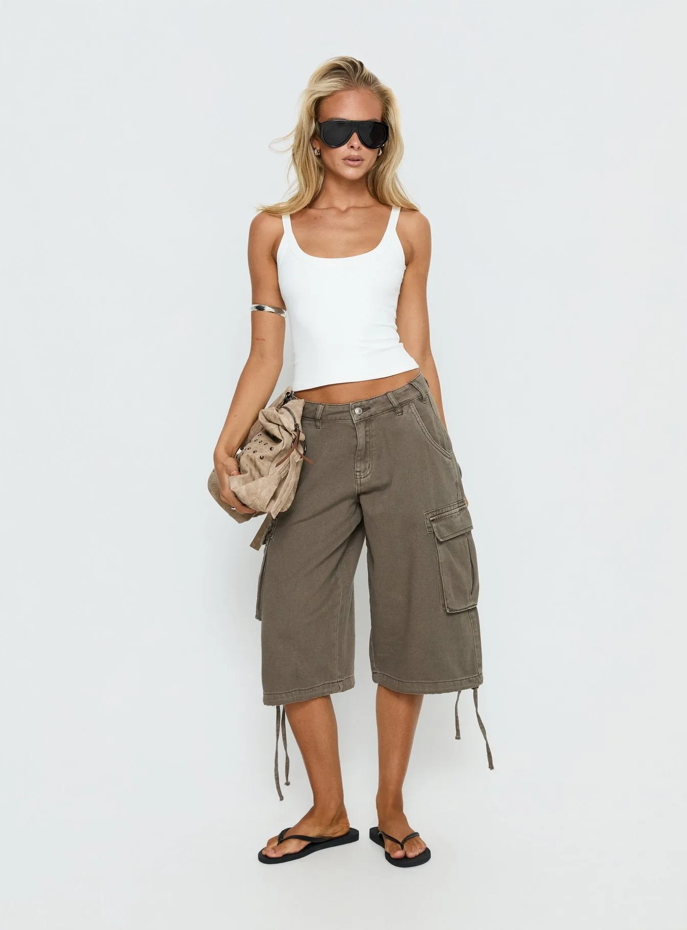 Hudsen Longline Cargo Shorts Khaki sold by Princess Polly product image thumbnail 3