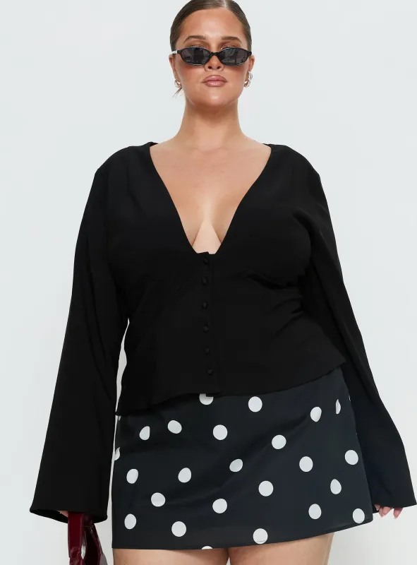Serefina Long Sleeve Top Black Curve made by Princess Polly