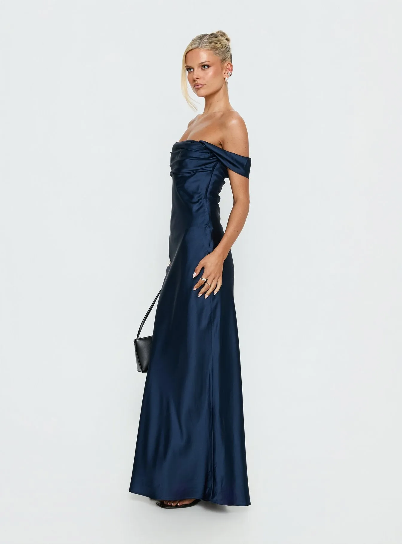Azura Off The Shoulder Maxi Dress Navy sold by Princess Polly product image thumbnail 4