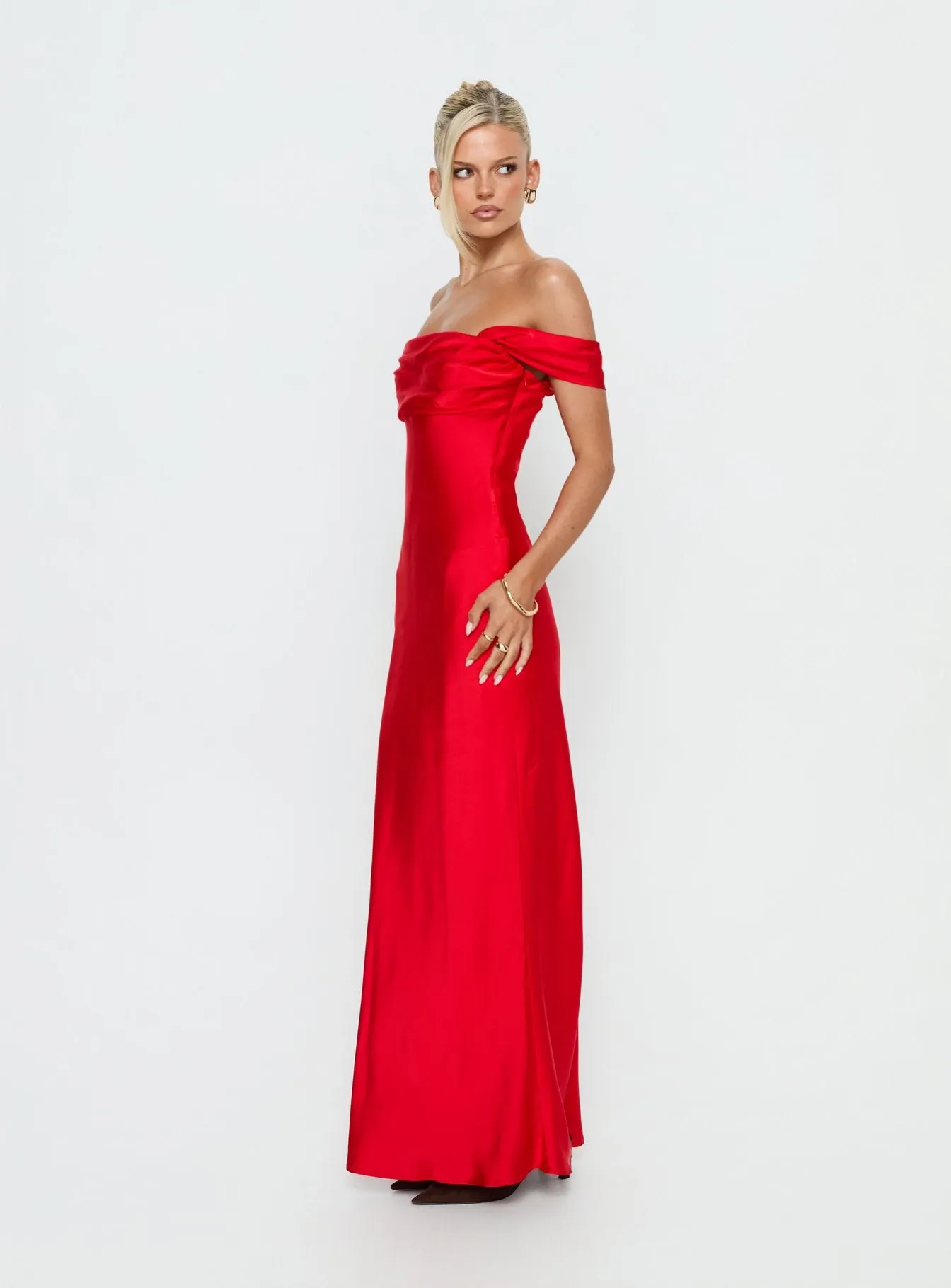 Azura Off The Shoulder Maxi Dress Red sold by Princess Polly product image thumbnail 4
