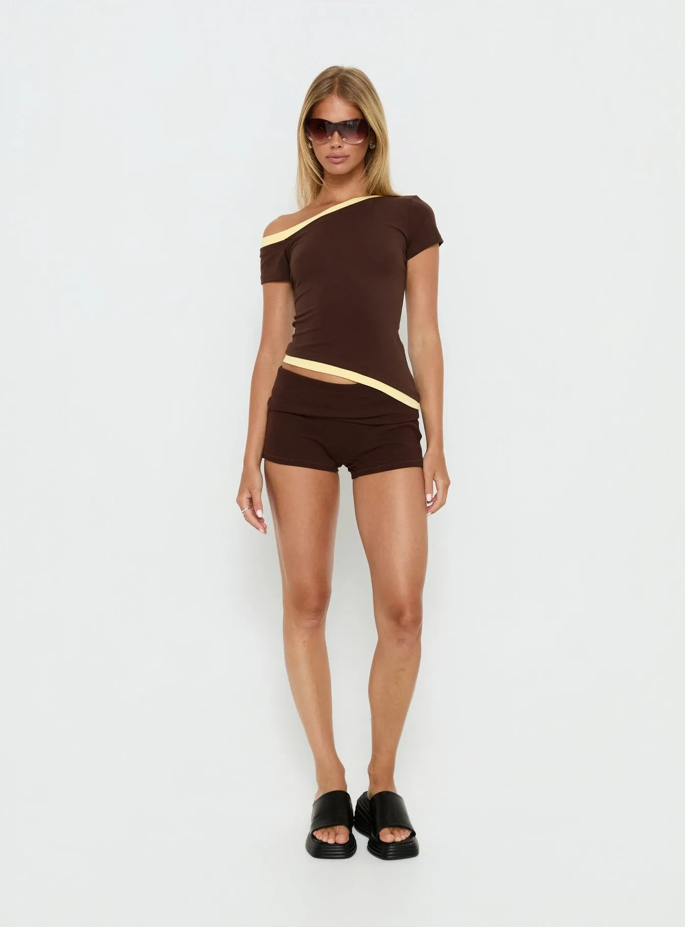 Eustace Off Shoulder Asymmetrical Top Brown / Yellow sold by Princess Polly product image thumbnail 2