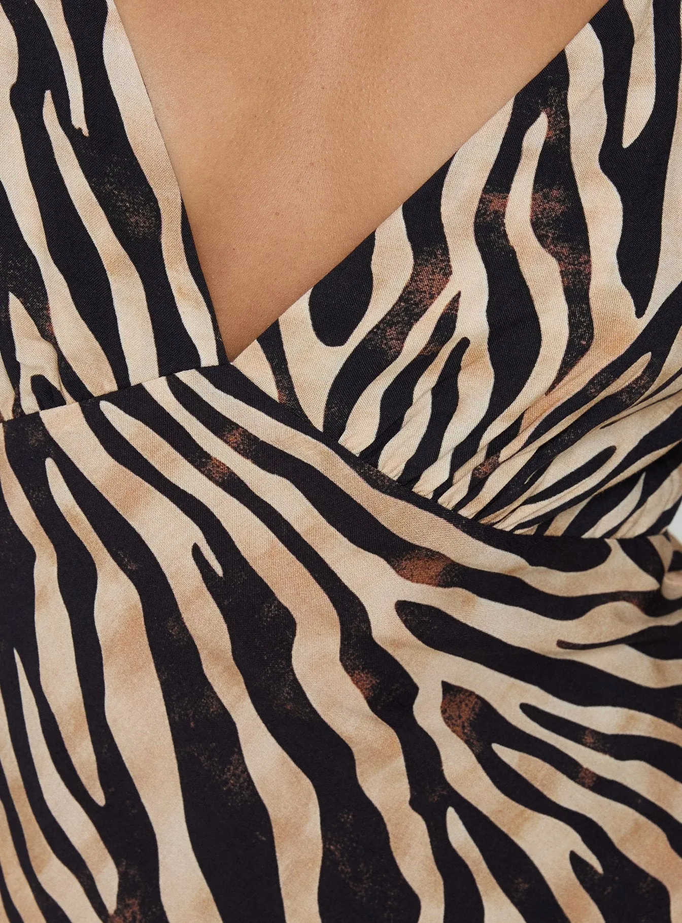 Cherilynn V Neck Maxi Dress Zebra sold by Princess Polly product image thumbnail 5