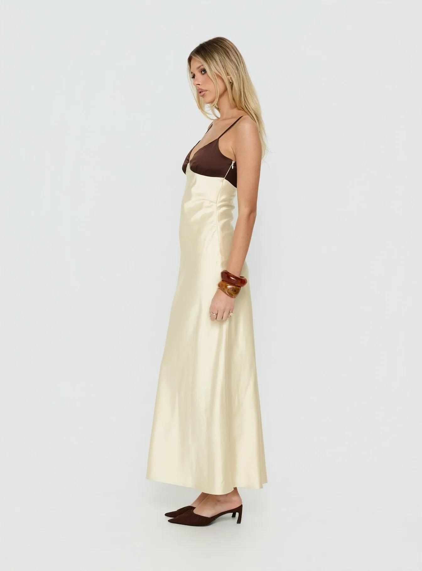 Odyessa V Neck Maxi Dress Brown / Yellow sold by Princess Polly product image thumbnail 3