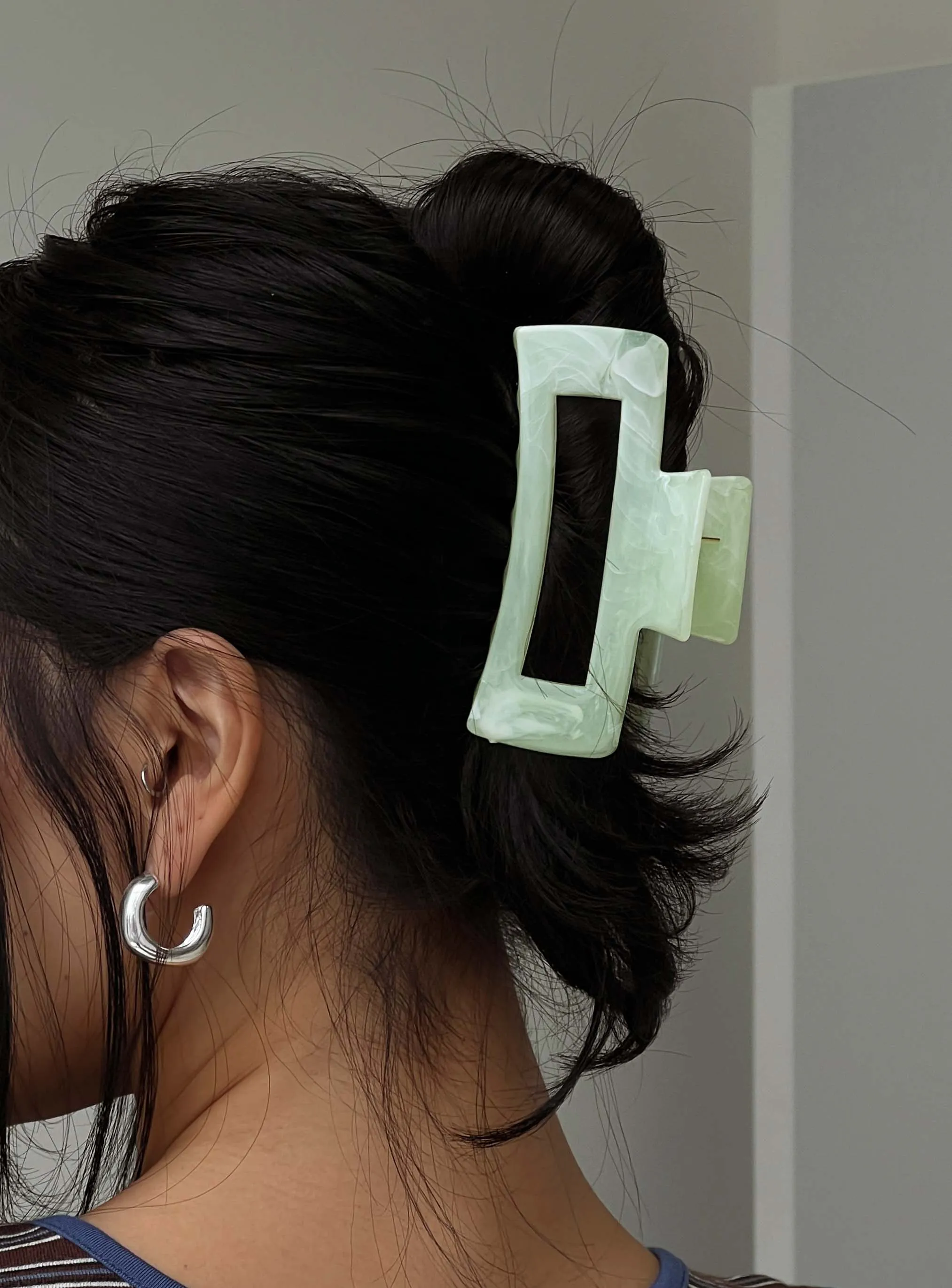 Delectable Claw Clip Green sold by Princess Polly