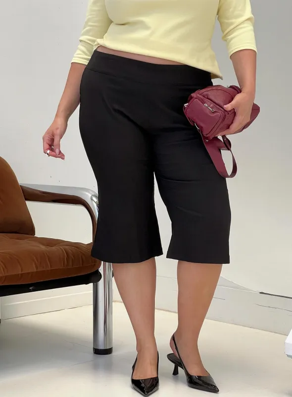 Samaira Capri Pant Black Curve made by Princess Polly