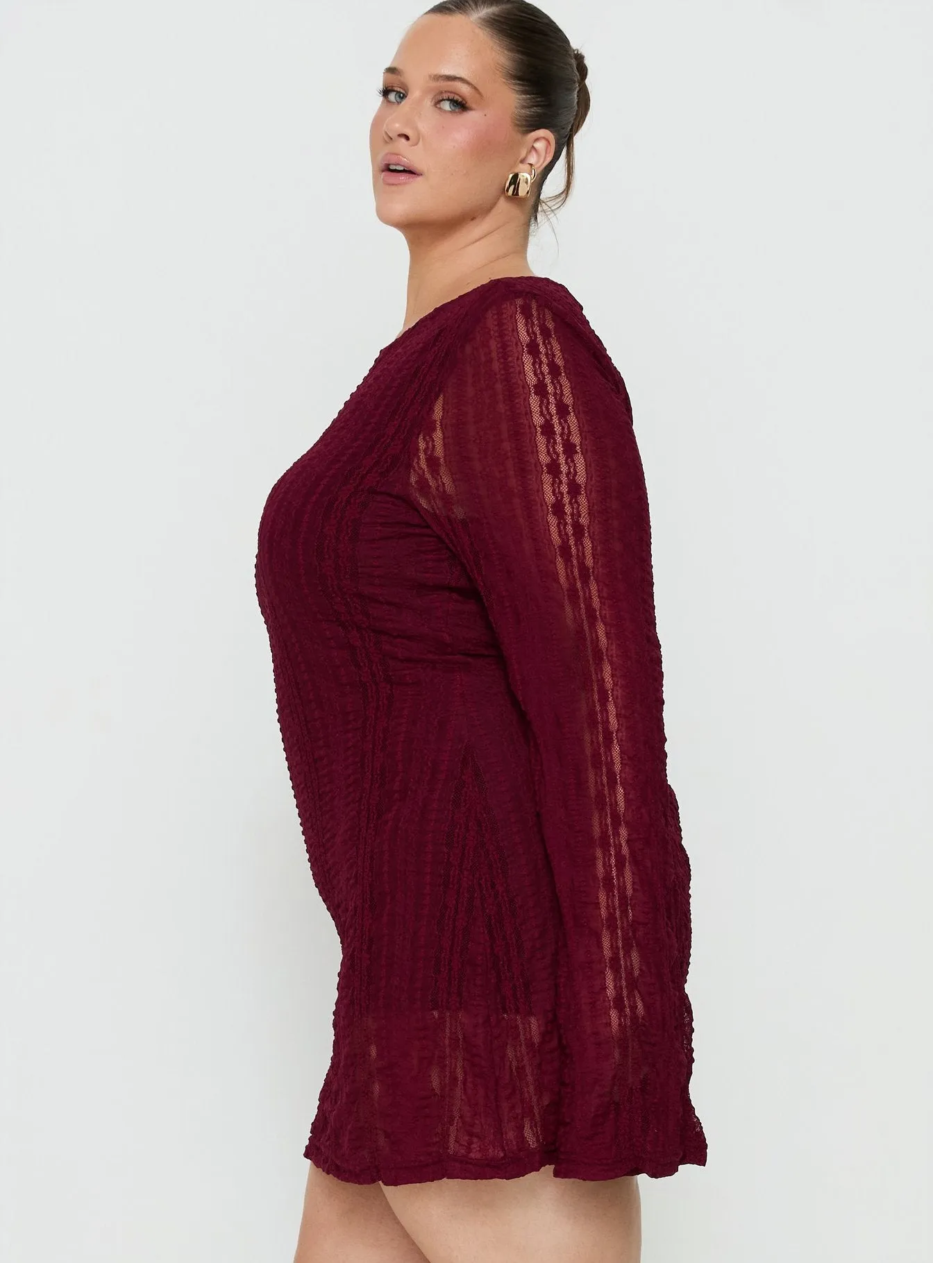 Delandra Long Sleeve Textured Playsuit Red Curve sold by Princess Polly product image thumbnail 4