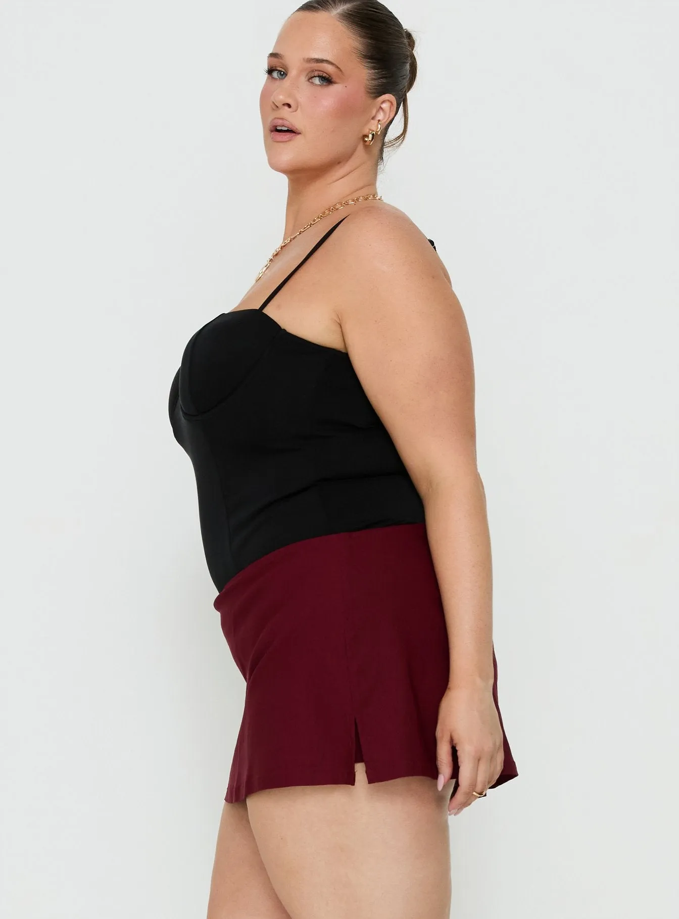 Can't Sleep Skort Burgundy Curve sold by Princess Polly product image thumbnail 4