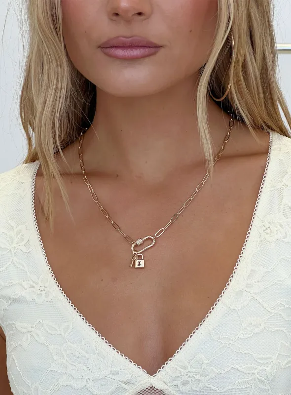Lowretta Pendant Necklace Gold made by Princess Polly