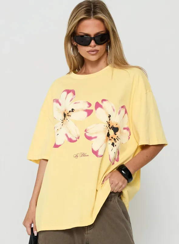 Botanic Lover Oversized Graphic Tee Washed Yellow made by Princess Polly