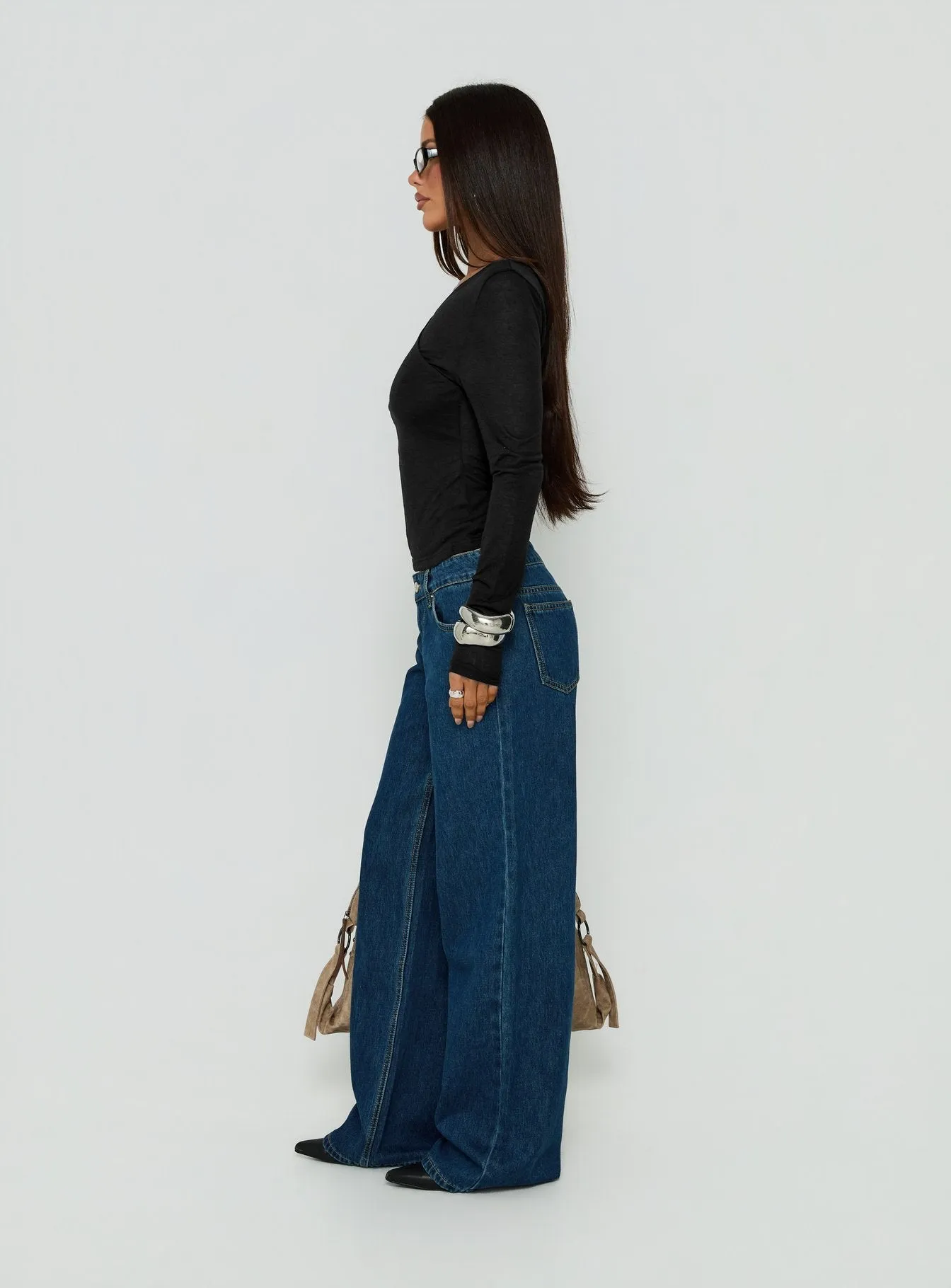Tidal Wave Low Rise Straight Leg Jeans Dark Blue Wash sold by Princess Polly product image thumbnail 4