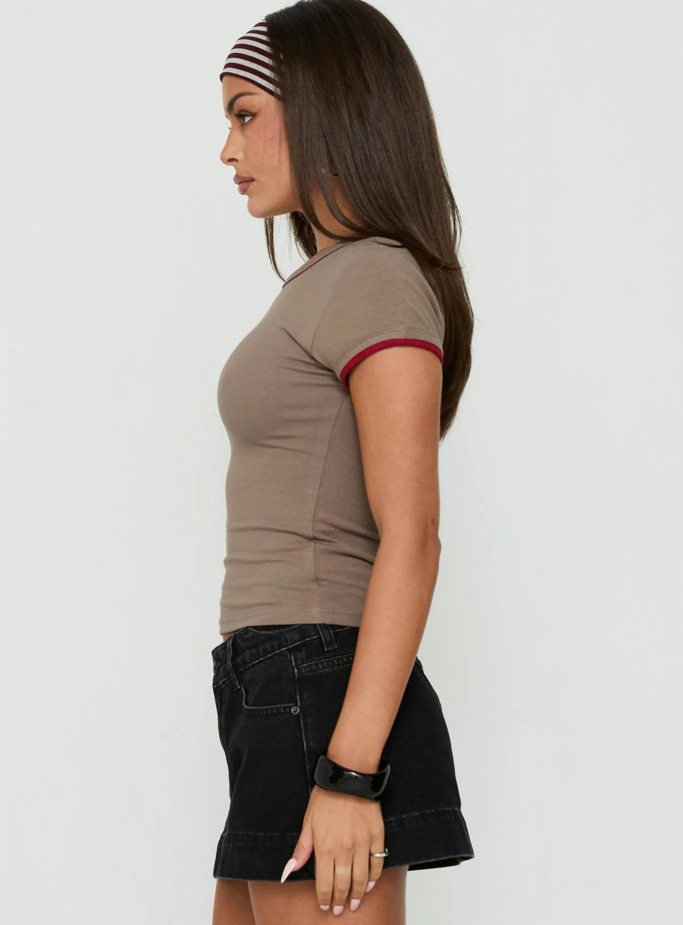 Capo Contrast Detail Longline Tee Beige sold by Princess Polly product image thumbnail 4