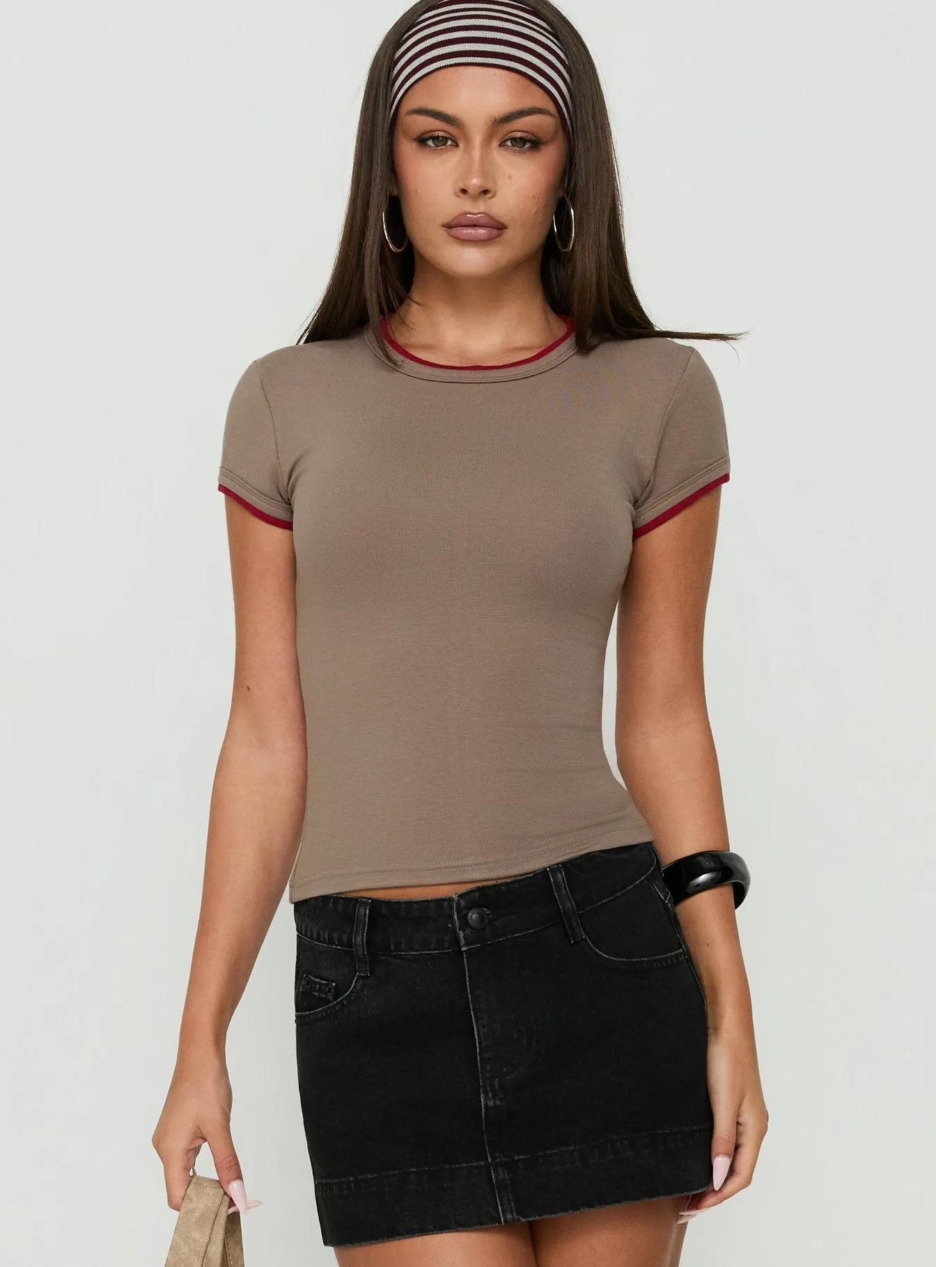 Capo Contrast Detail Longline Tee Beige sold by Princess Polly product image thumbnail 2