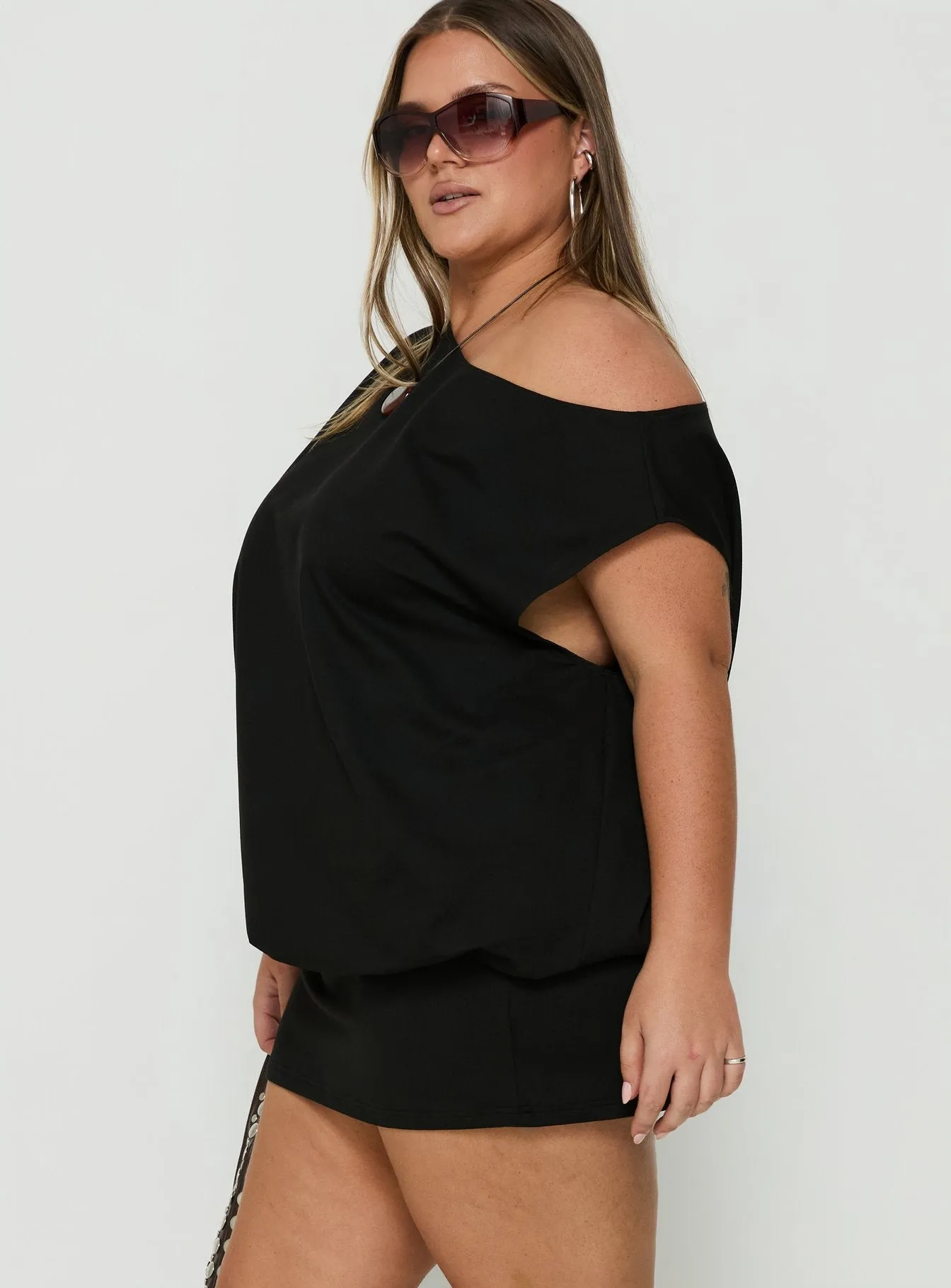 Ellah One Shoulder Drapey Mini Dress Black Curve sold by Princess Polly product image thumbnail 3