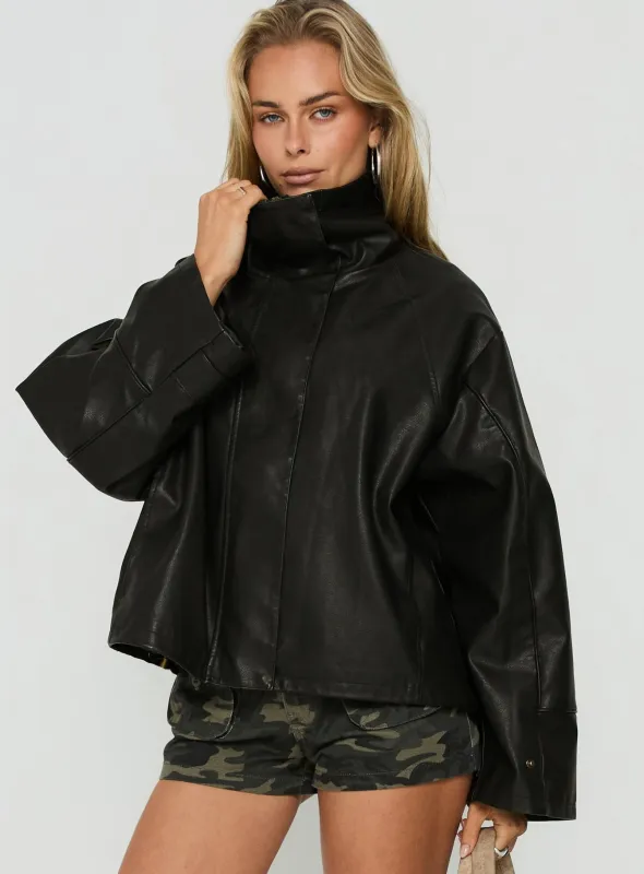 Shoreline Funnel Jacket Noir made by Lioness