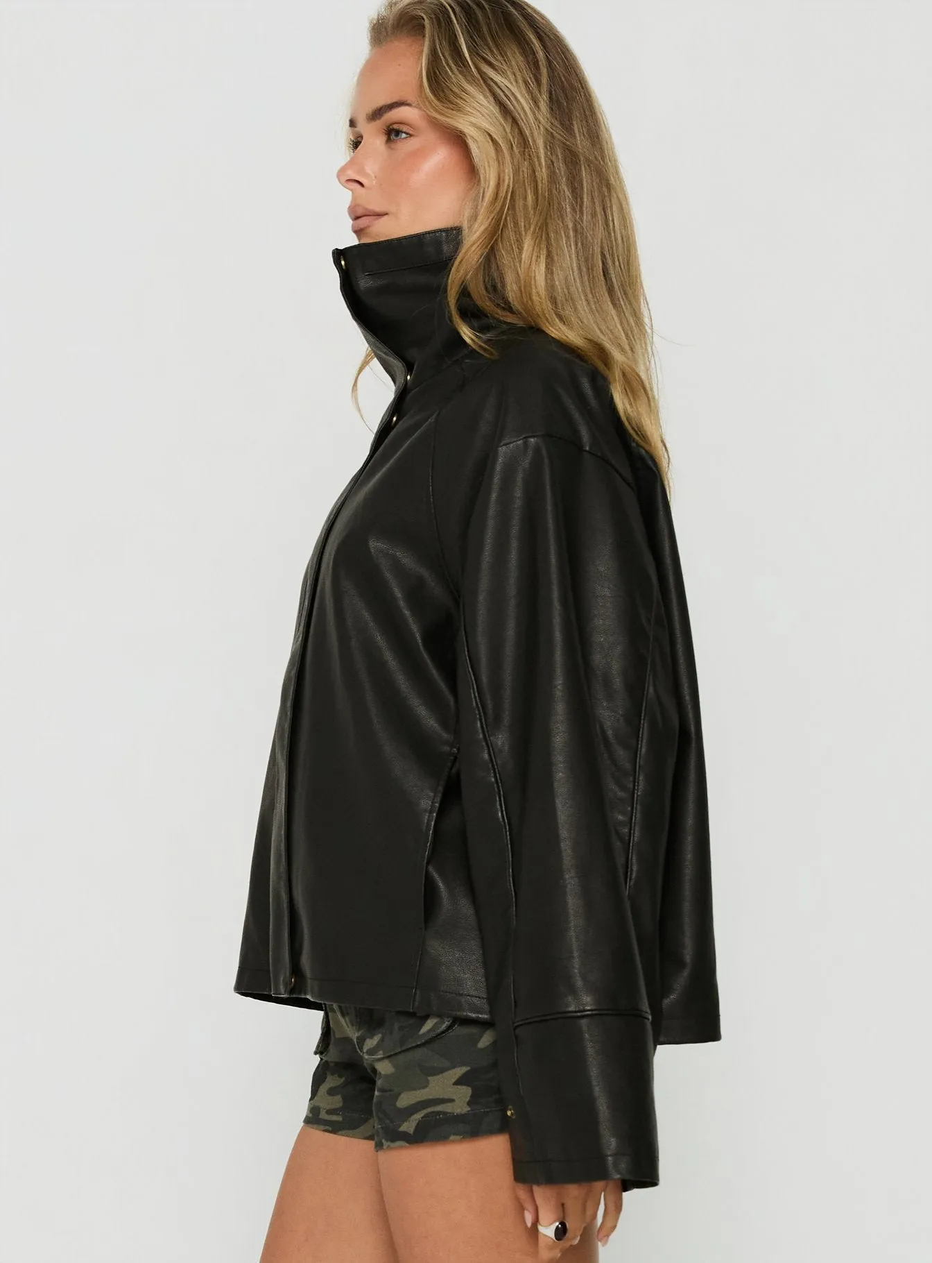 Shoreline Funnel Jacket Noir sold by Princess Polly product image thumbnail 3