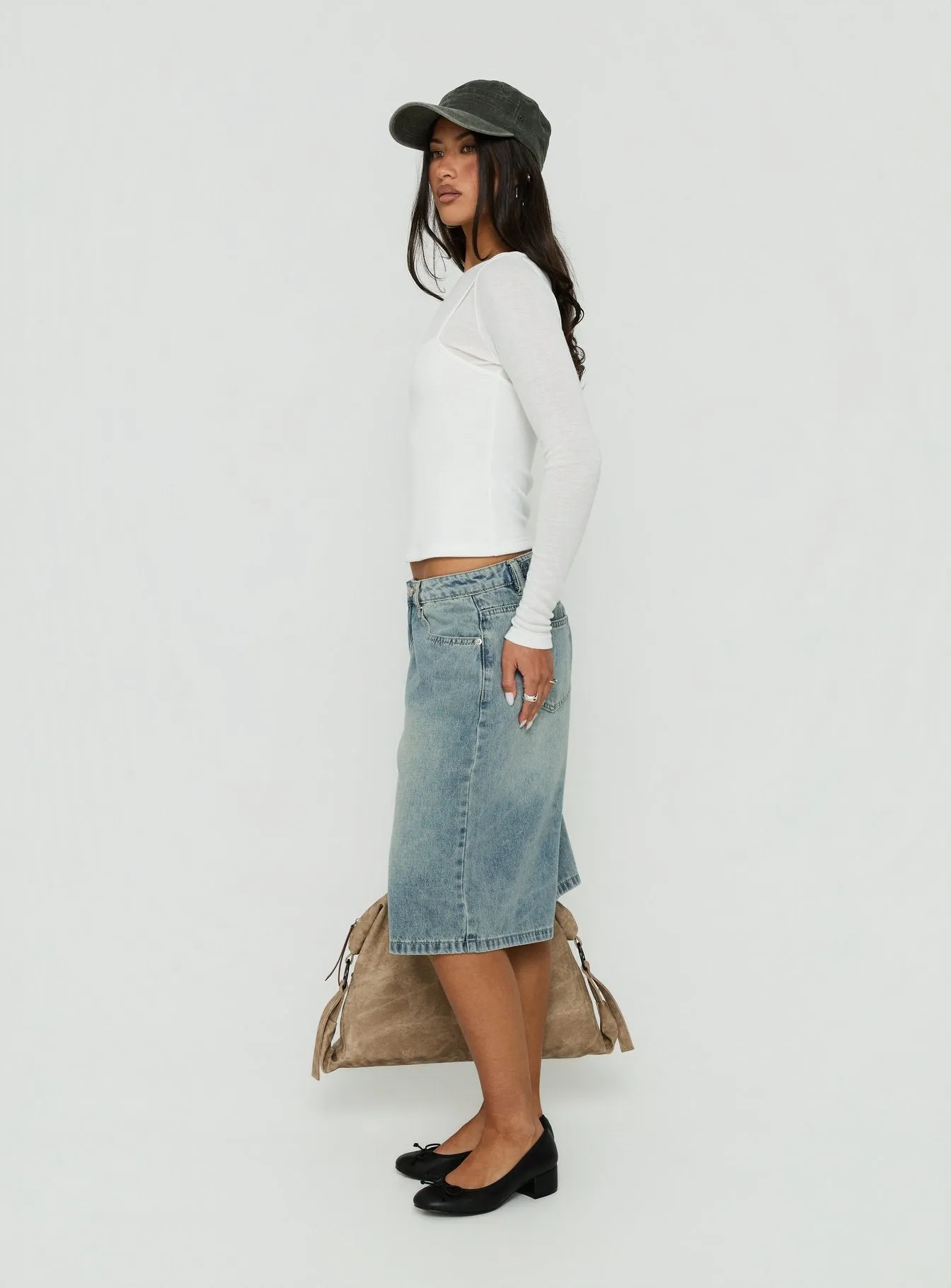 Kings Low Rise Jorts Vintage Mid Blue Wash sold by Princess Polly product image thumbnail 4