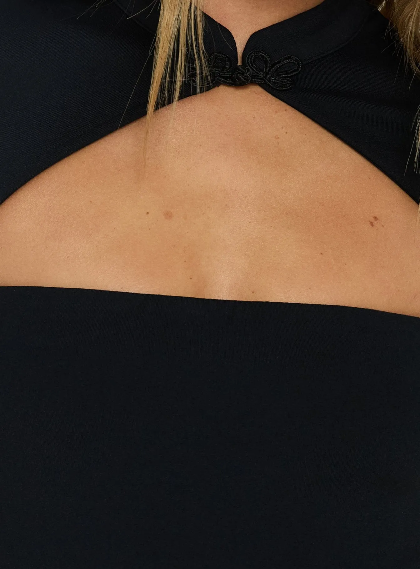 Vivianna Keyhole Cap Sleeve Bodysuit Black sold by Princess Polly product image thumbnail 5