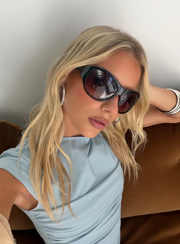 Everett Oversized Sunglasses Tort made by Princess Polly
