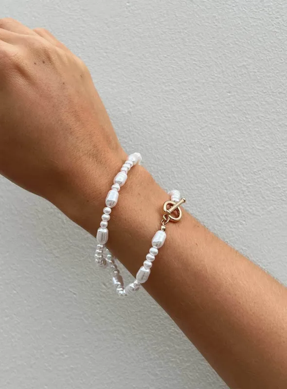 Oxley Bracelet Pearl sold by Princess Polly