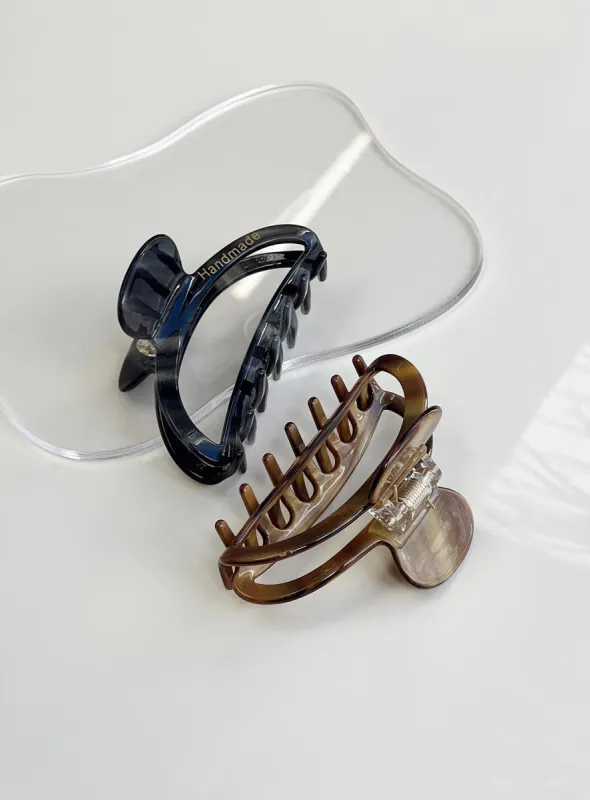 Welsh Hair Clip Pack Black / Brown sold by Princess Polly