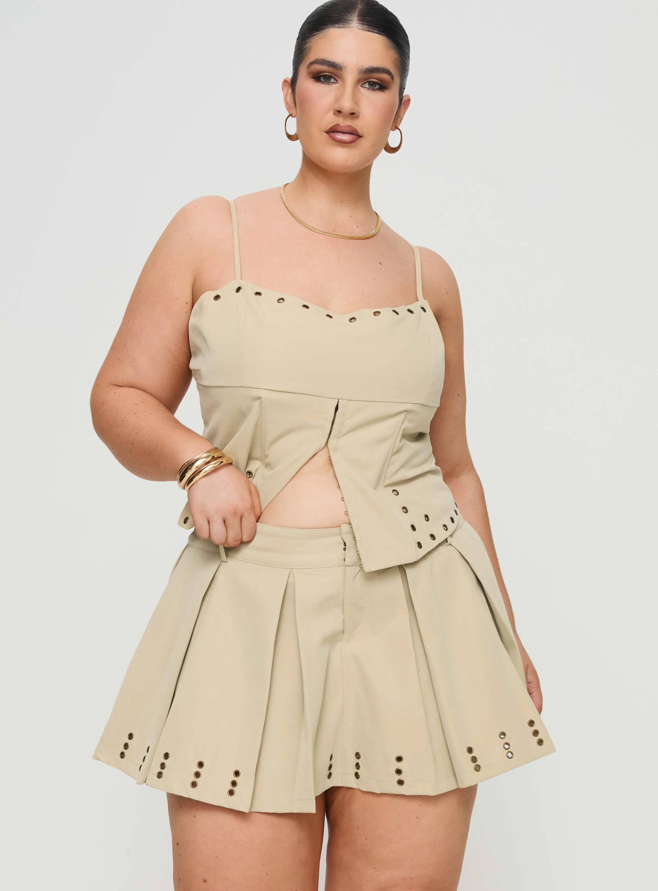 Alinzia Eyelet Skort Beige Curve sold by Princess Polly product image thumbnail 2
