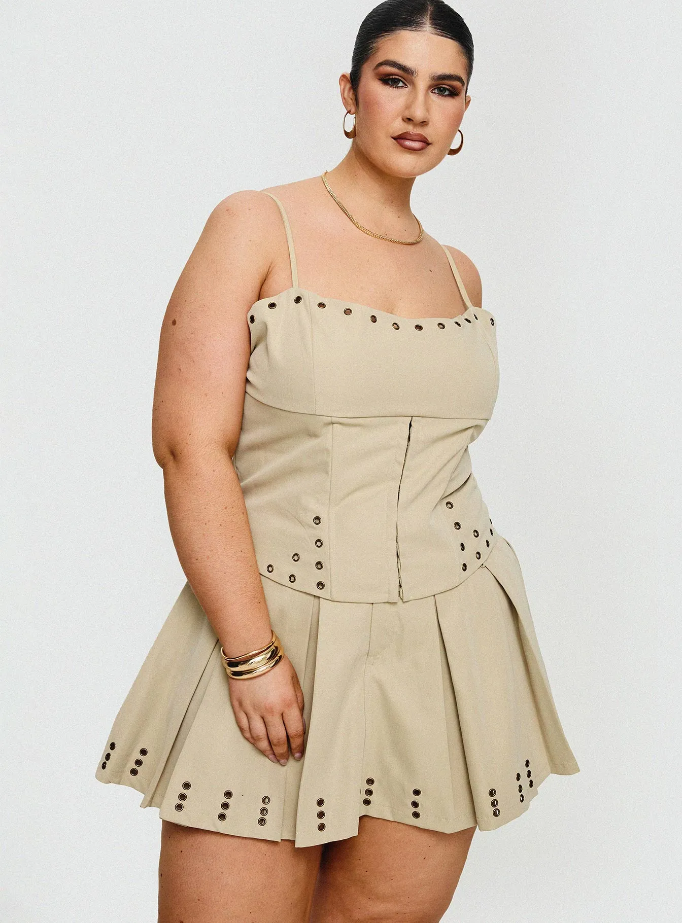 Alinzia Eyelet Skort Beige Curve sold by Princess Polly