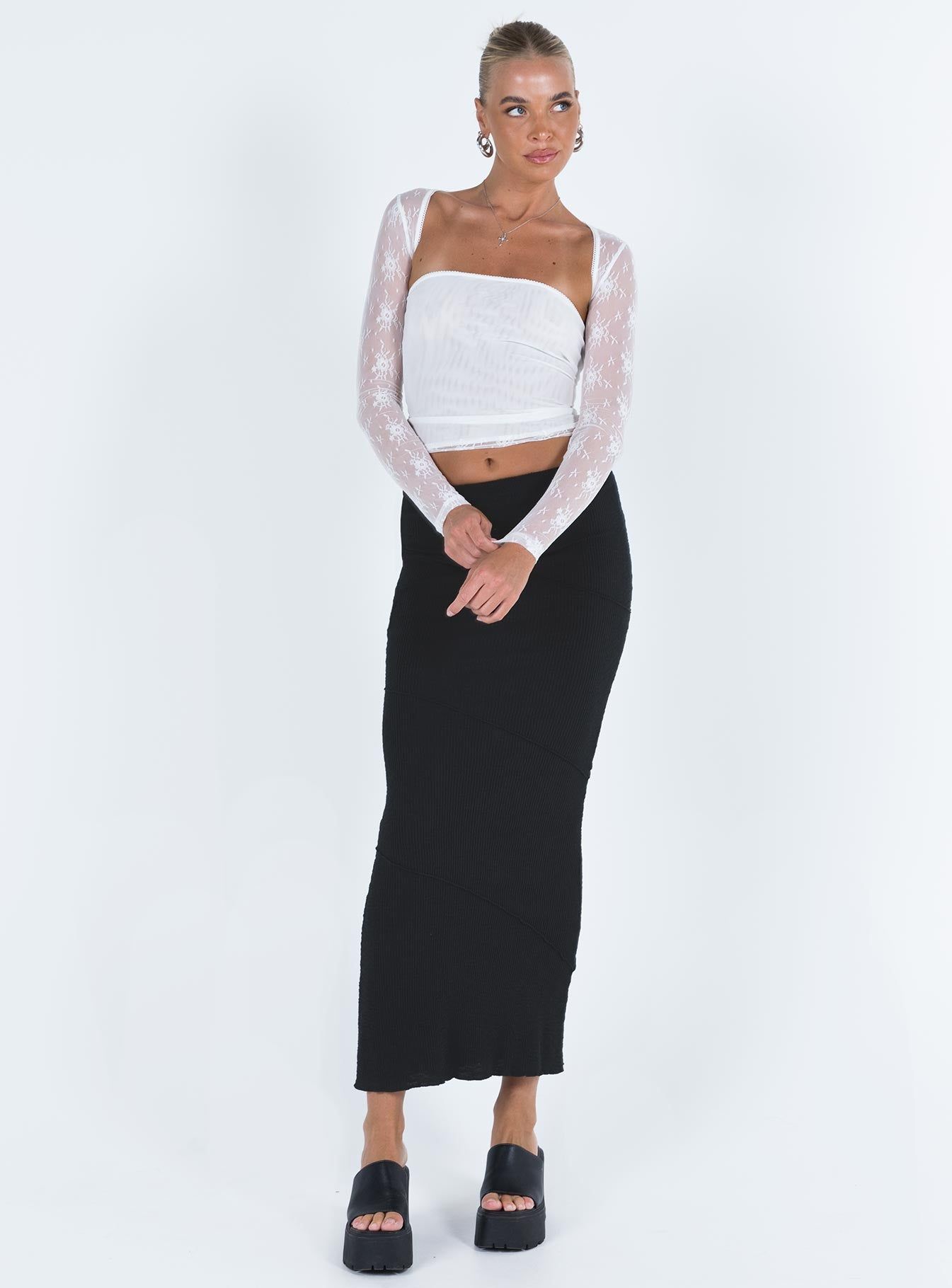 Oscar Maxi Skirt Black Tall sold by Princess Polly product image thumbnail 2