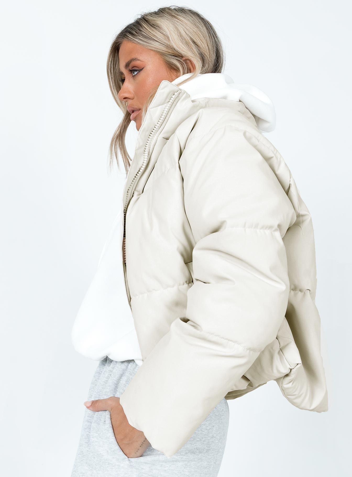 Augie Puffer Jacket Cream sold by Princess Polly product image thumbnail 5