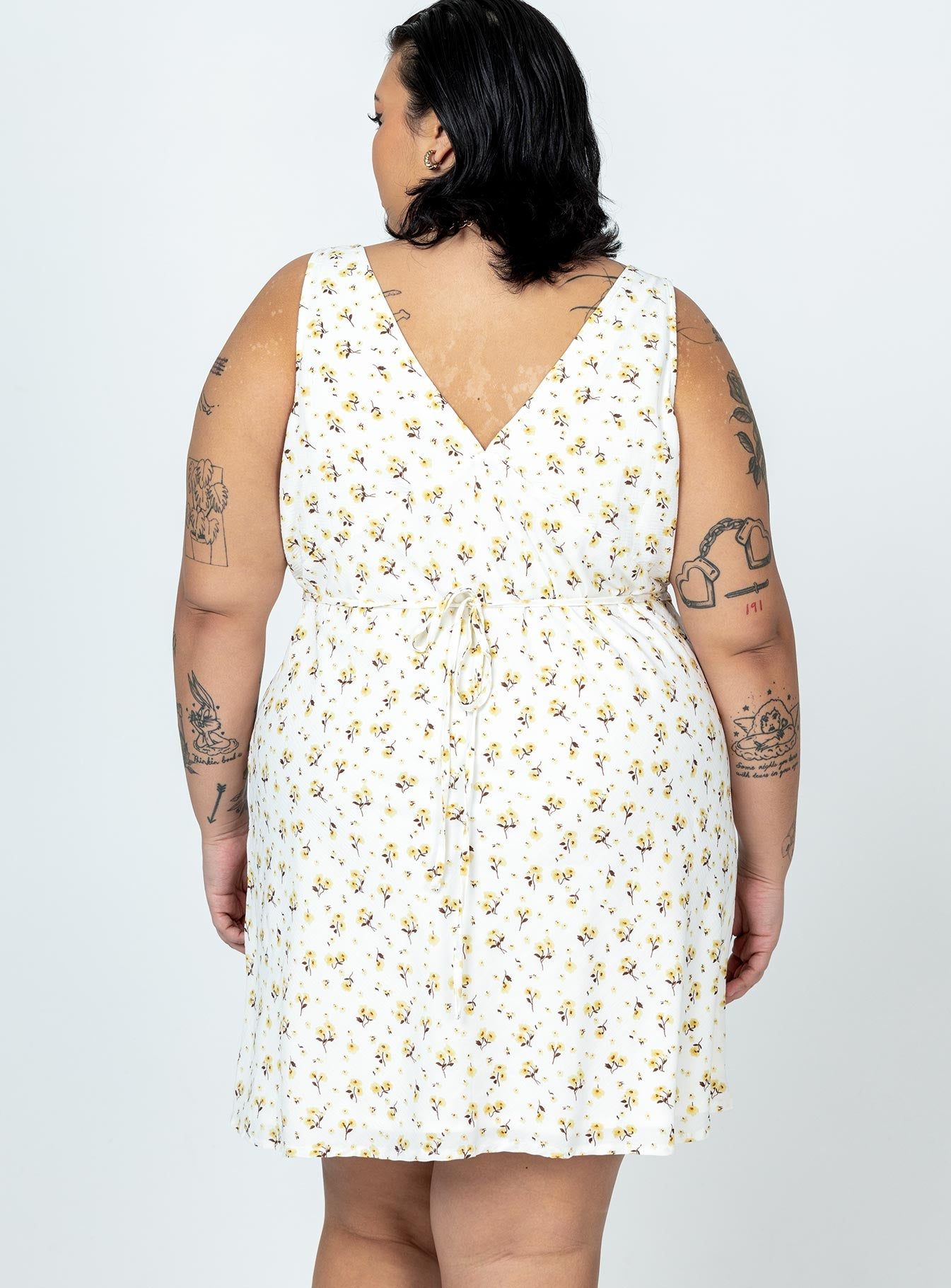 Nellie Mini Dress White / Yellow Floral Curve sold by Princess Polly product image thumbnail 5