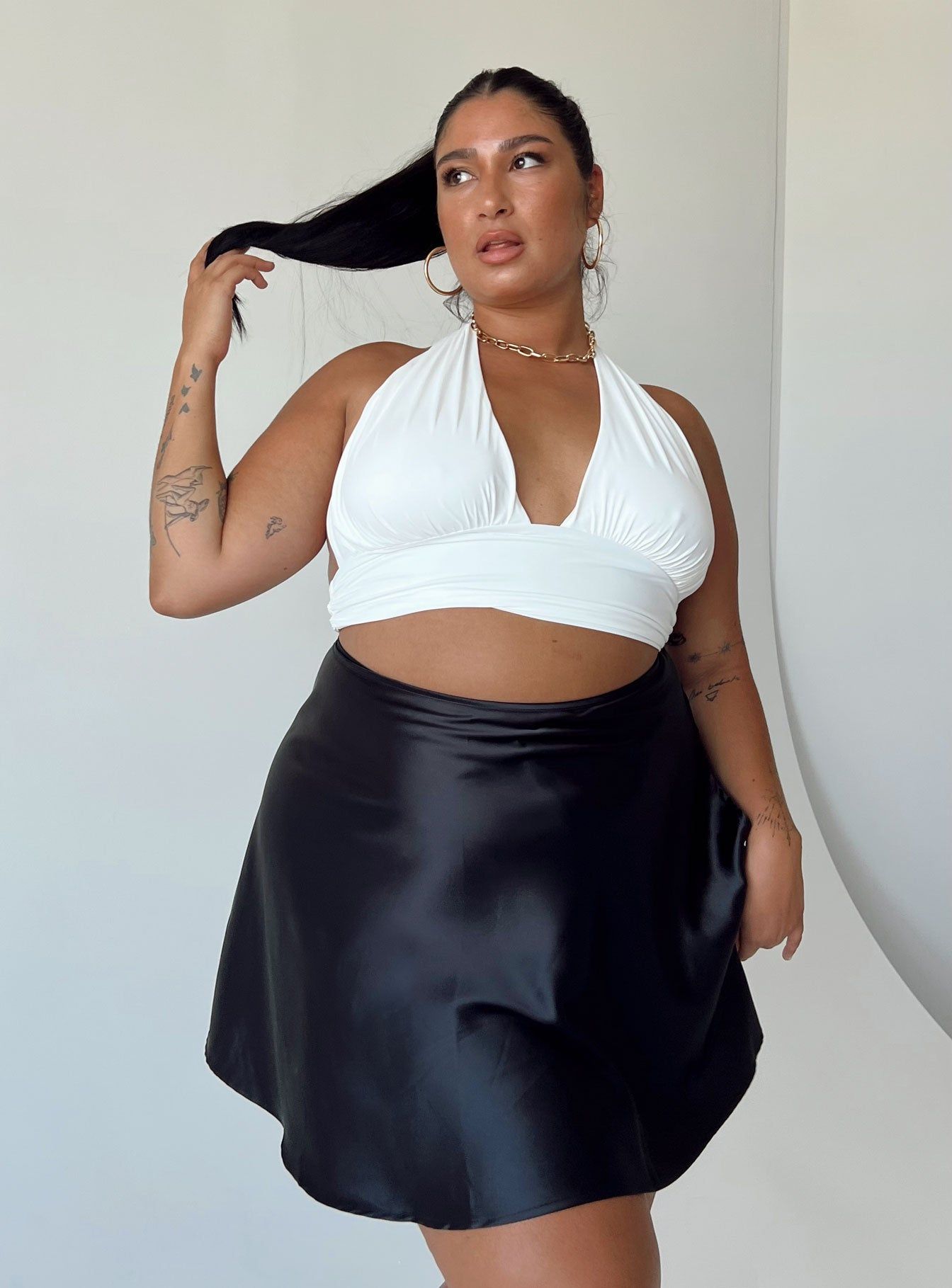 Skylar Mini Skirt Black Curve sold by Princess Polly product image thumbnail 2