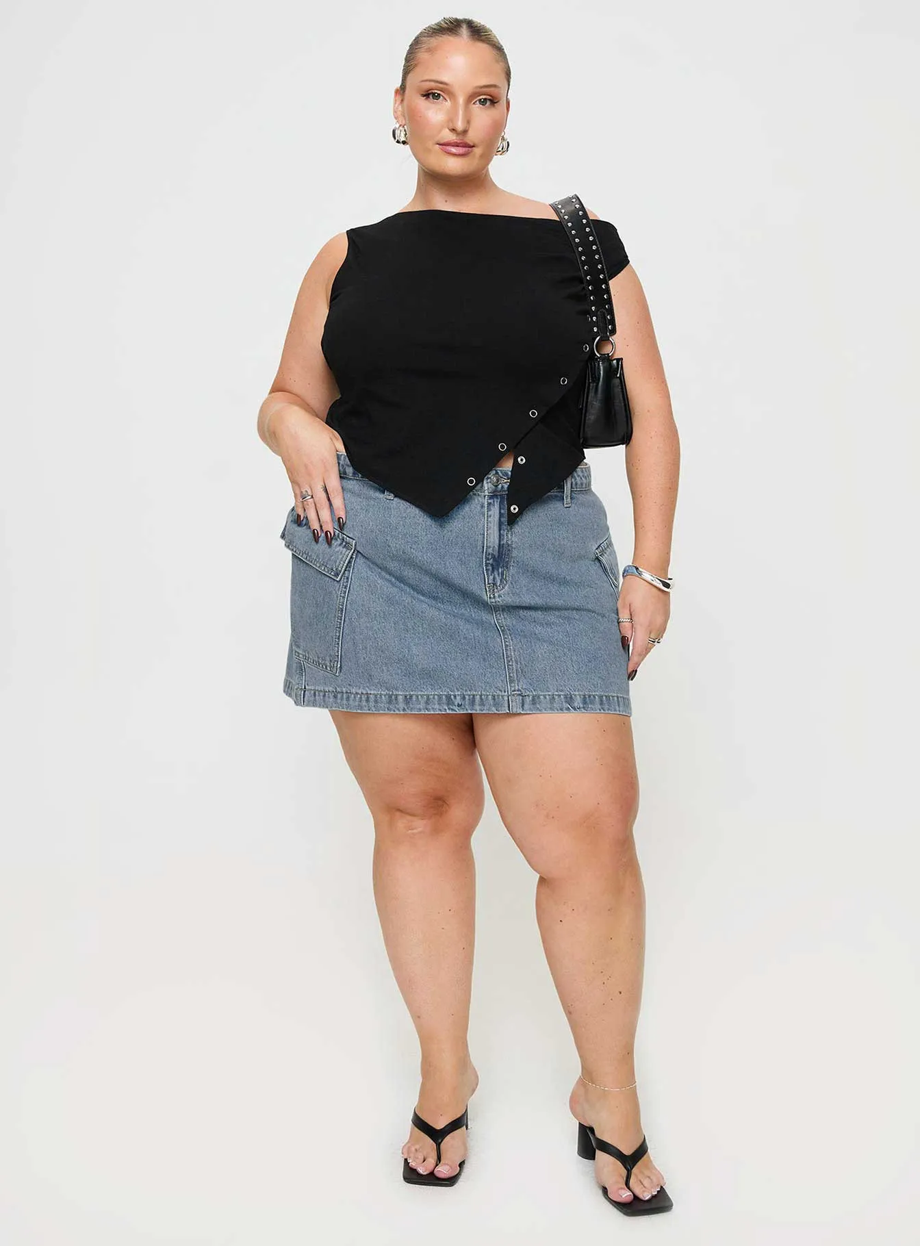 Zakai Cargo Denim Mini Skirt Light Blue Denim Curve sold by Princess Polly product image thumbnail 3