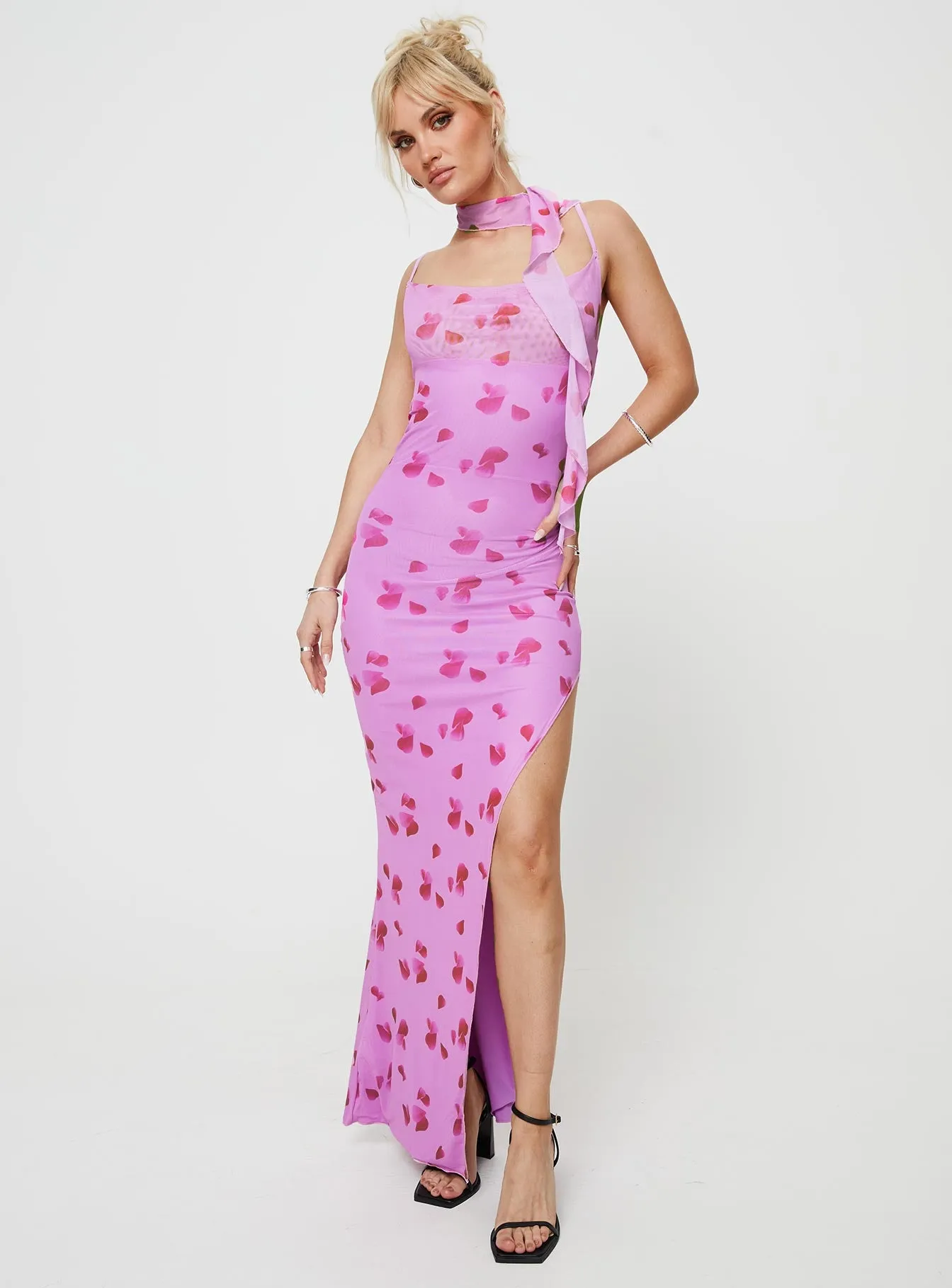 Leland Scarf Maxi Dress Pink sold by Princess Polly product image thumbnail 4