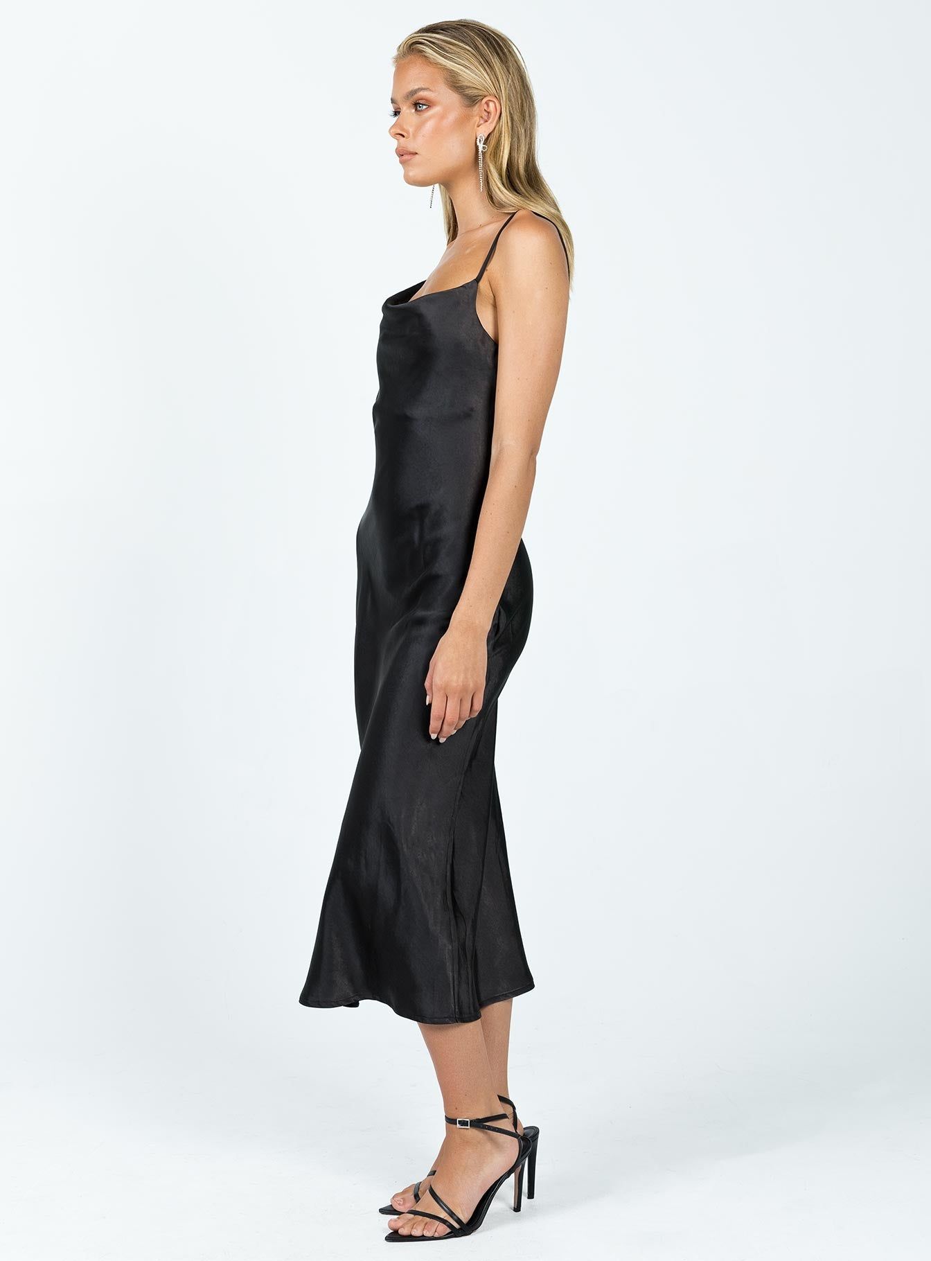 Zamora Midi Dress Black sold by Princess Polly product image thumbnail 4