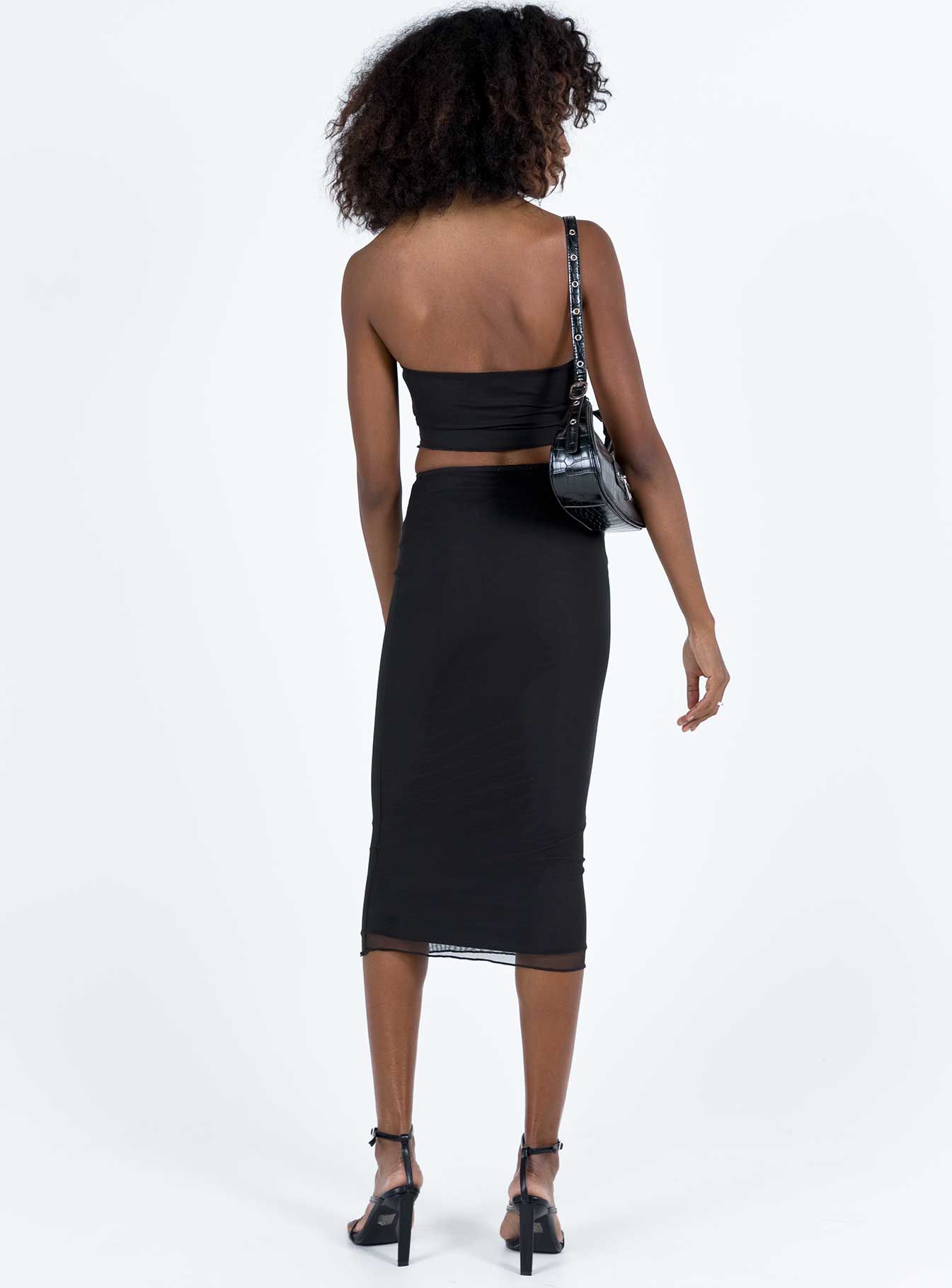 Mullins Set Black sold by Princess Polly product image thumbnail 5