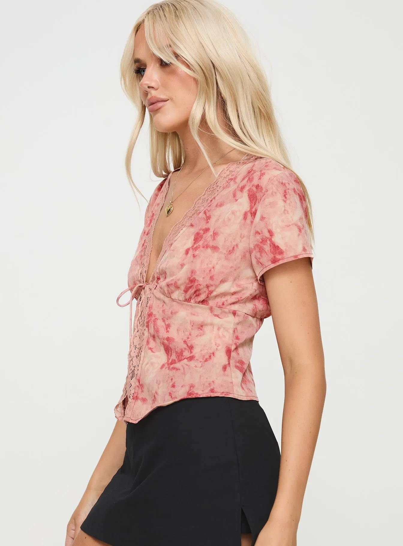 Hunton Short Sleeve Top Pink Floral sold by Princess Polly product image thumbnail 4