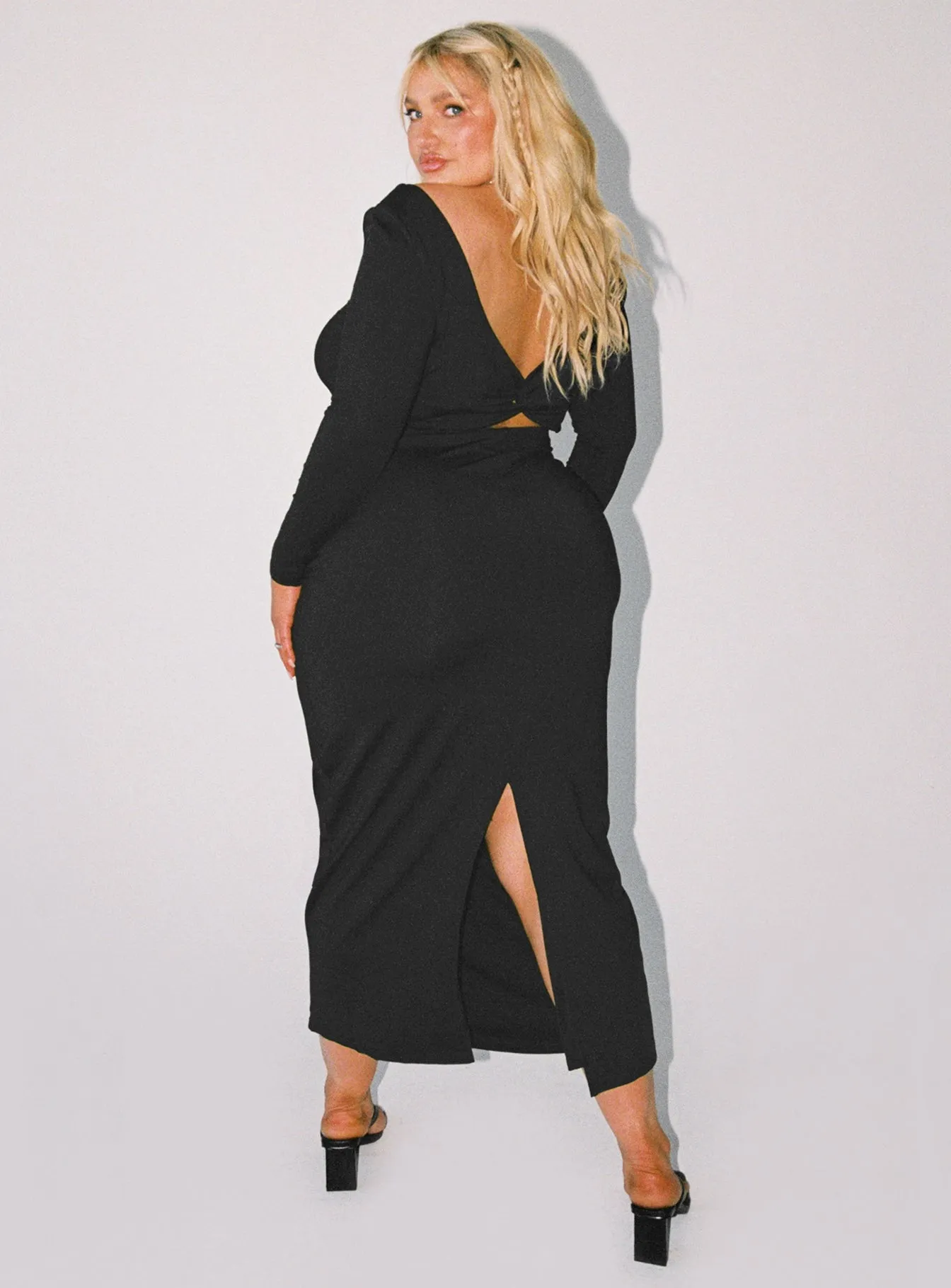 Lyla Maxi Dress Black Curve sold by Princess Polly product image thumbnail 4