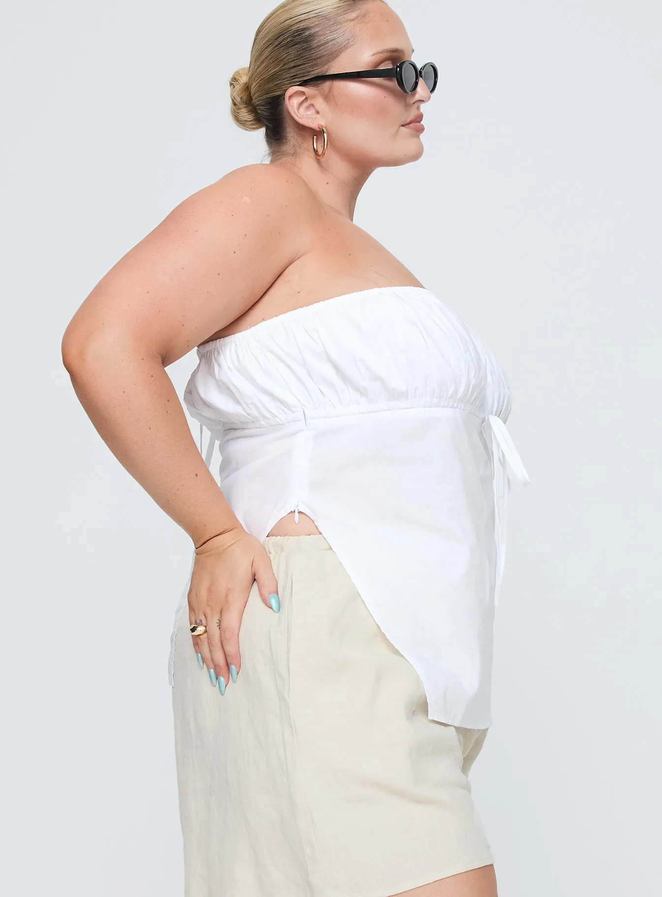 Kiji Strapless Top White Curve sold by Princess Polly product image thumbnail 4